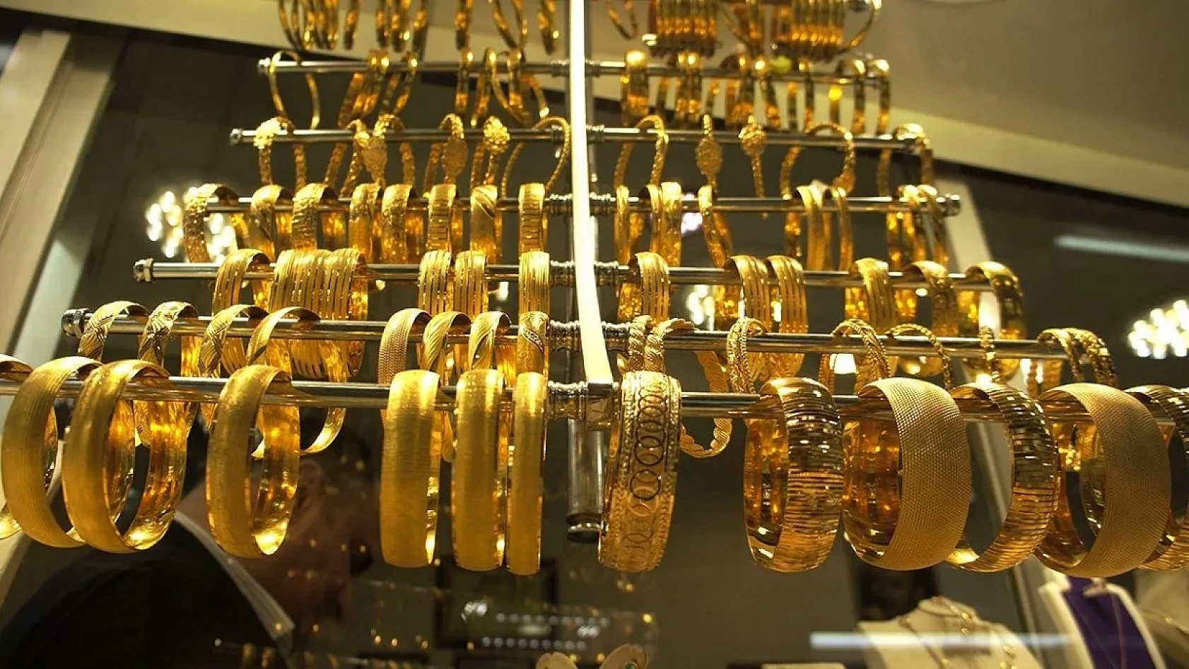 Elazığ'da altın fiyatları ne kadar? Altındaki durgunluk devam edecek mi?