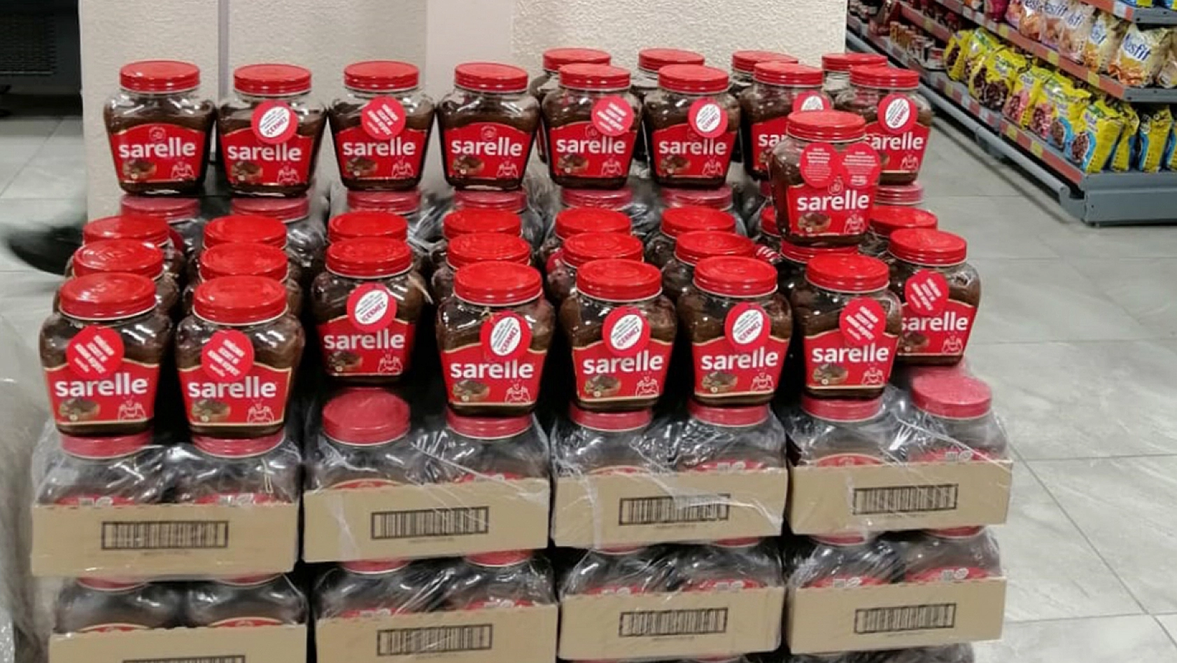 Elazığ'ın ünlü marketi haftalık indirimleri duyurdu: 1 alana 1 bedava devri devam ediyor