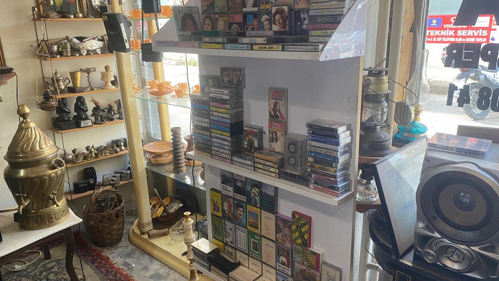 Elazığlılar bu dükkan sizi hatıralarınıza götürecek