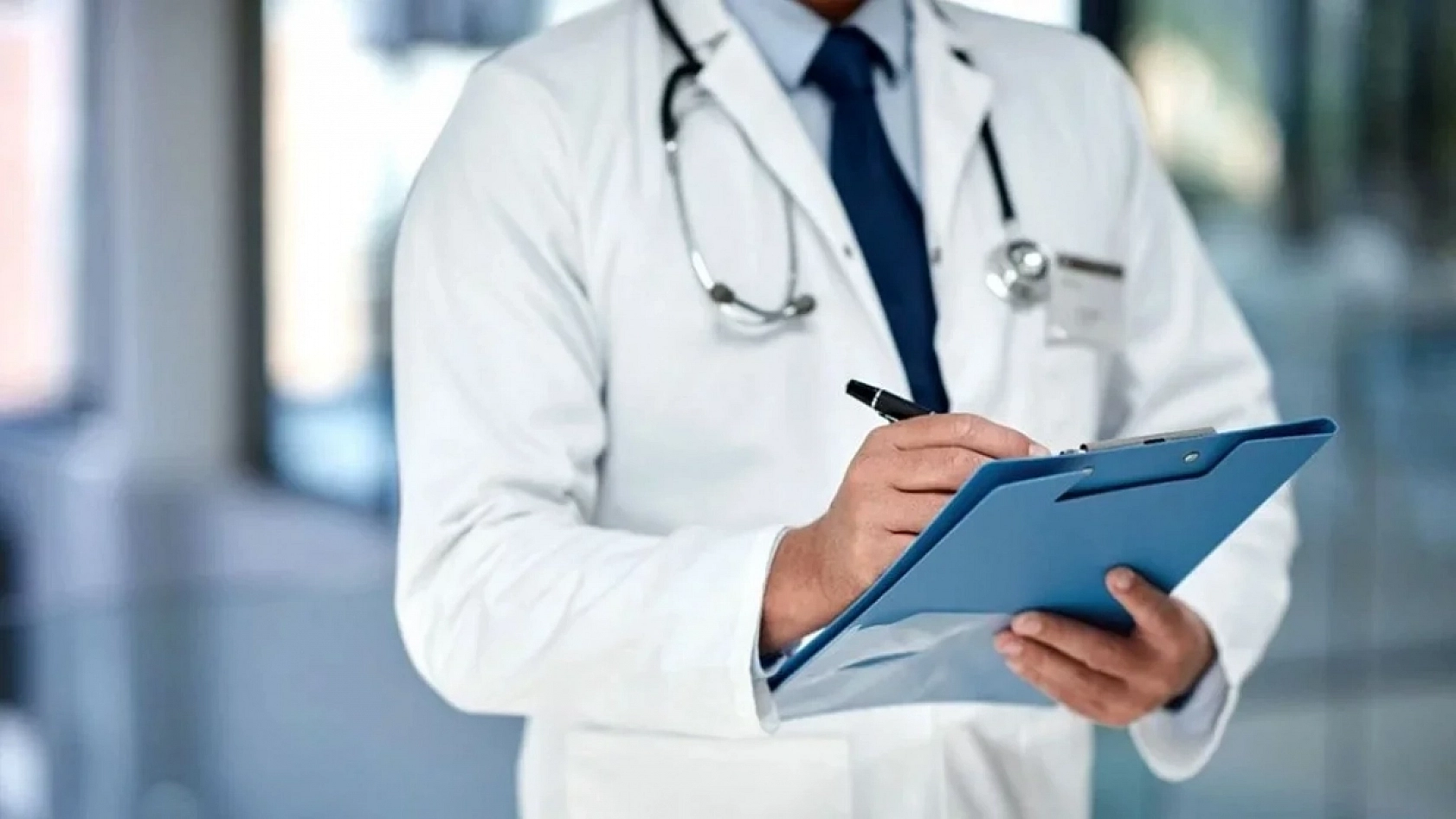 Aile hekimliklerinden alınan raporlar ücretli oluyor