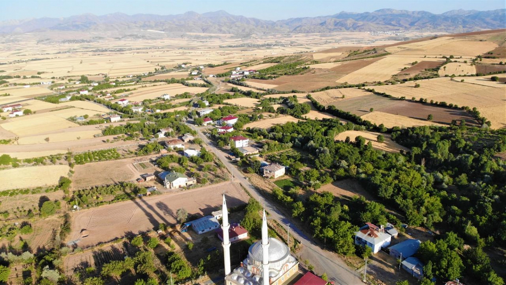 Elazığ'ın En Güzel Köyü Belli Oldu: Duyan Herkes Hem Hak Verecek Hem de Üzülecek