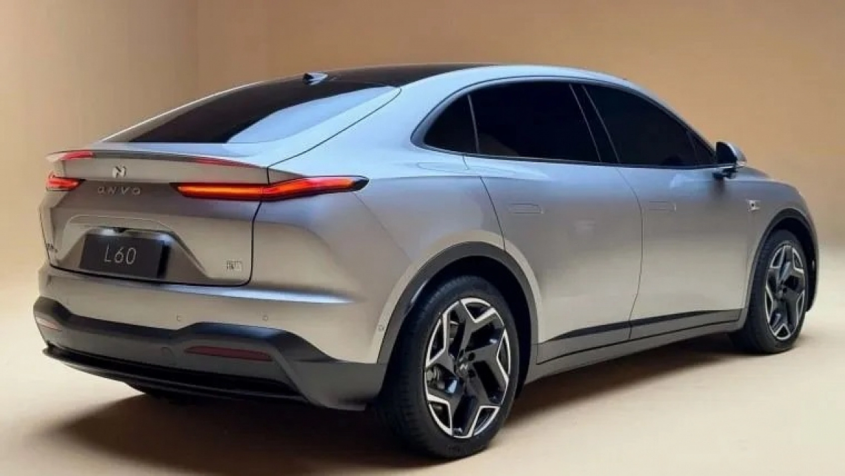 Tesla'ya yeni rakip geldi!