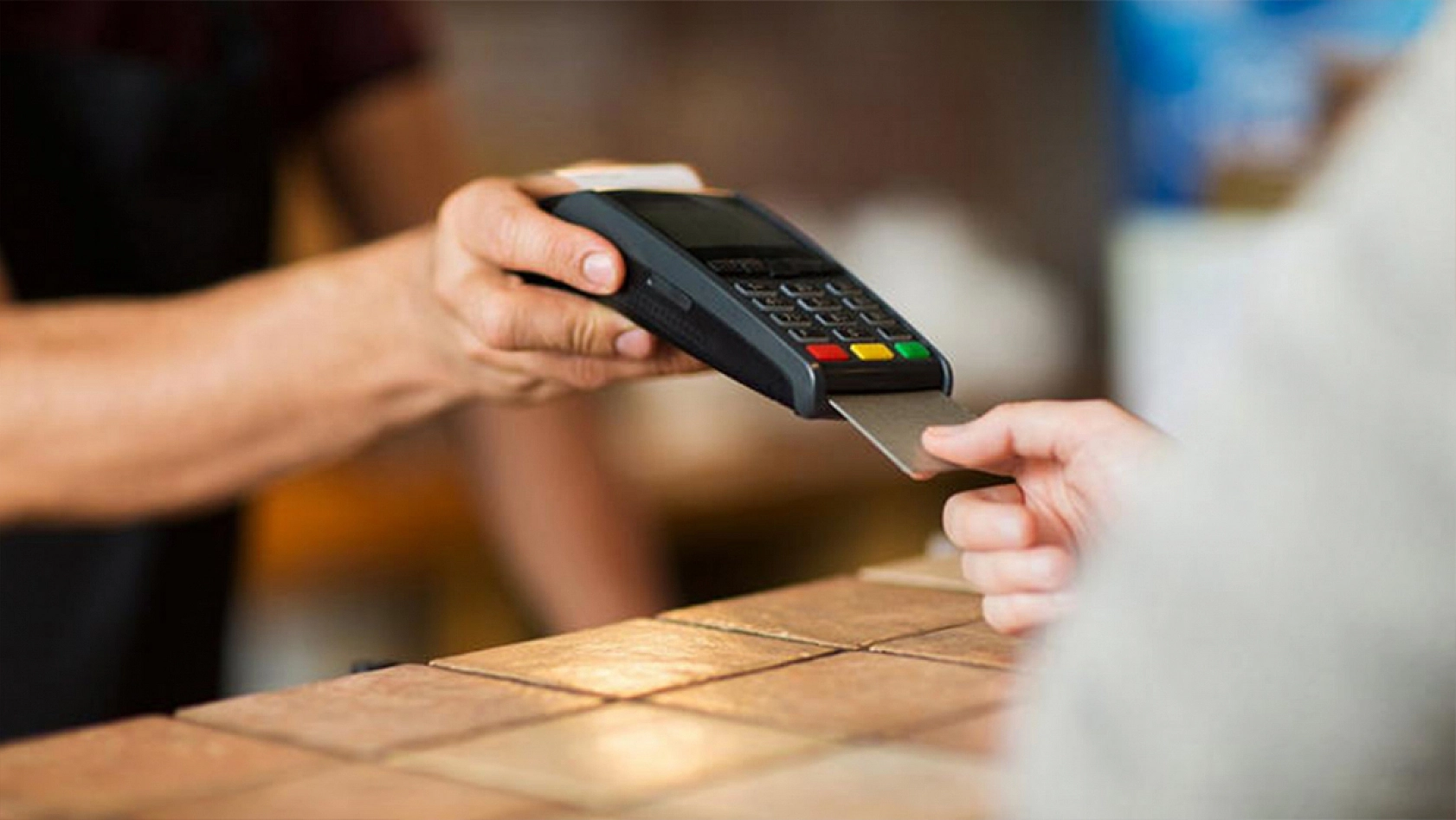 Kredi kartı borcu olanlara o bankadan müjde geldi!