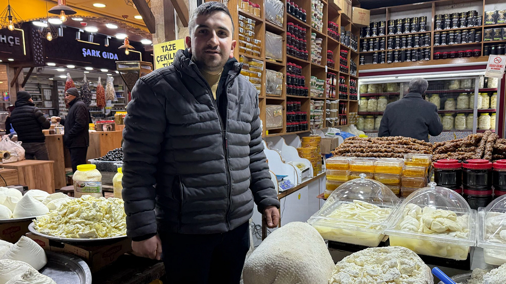 Elazığ Kapalı Çarşı'da Ramazan bereketi, uzun süre sonra ilk yaşandı