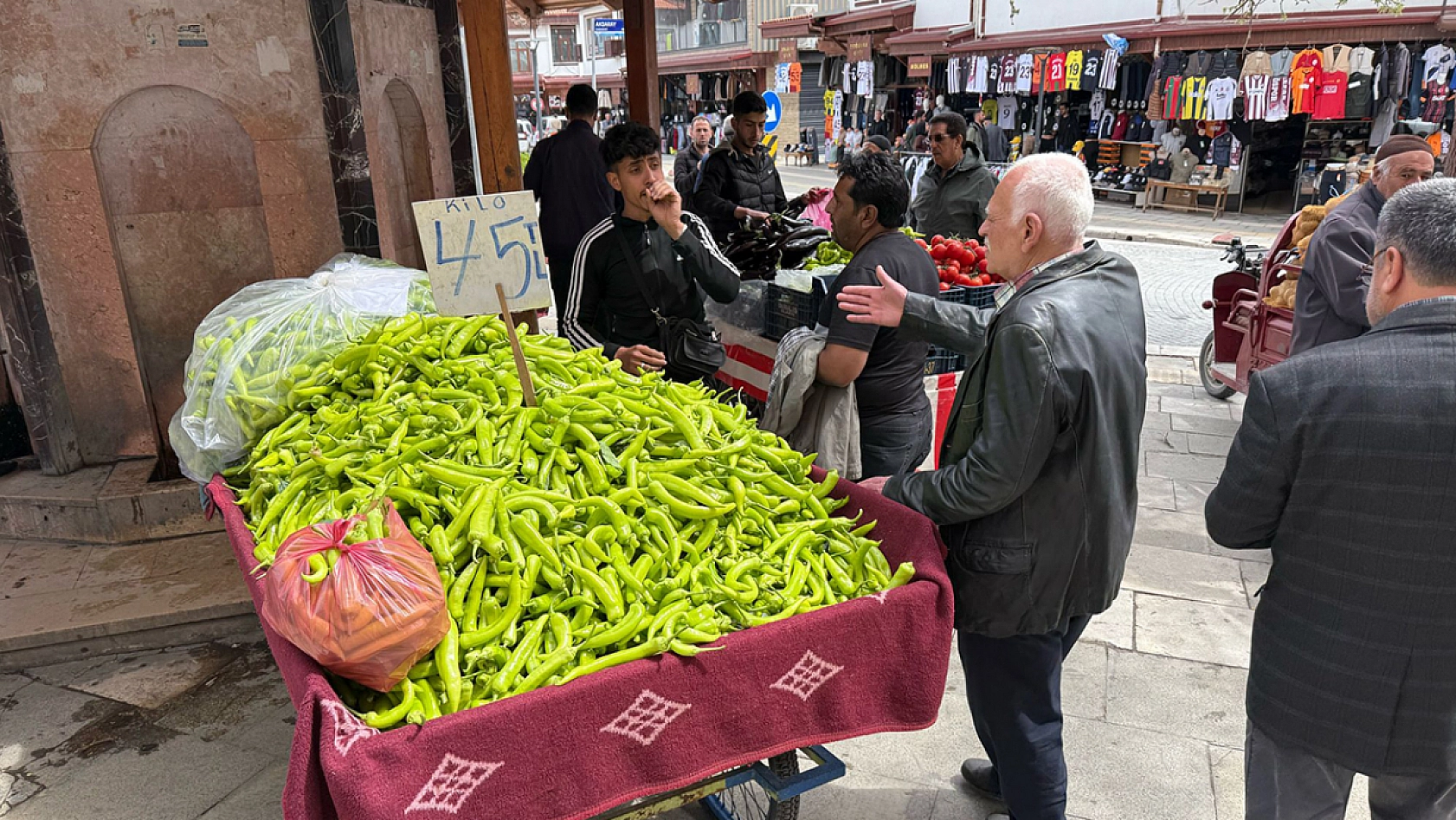 Elazığ'da alan olmadı fiyatı yüzde 60 düştü