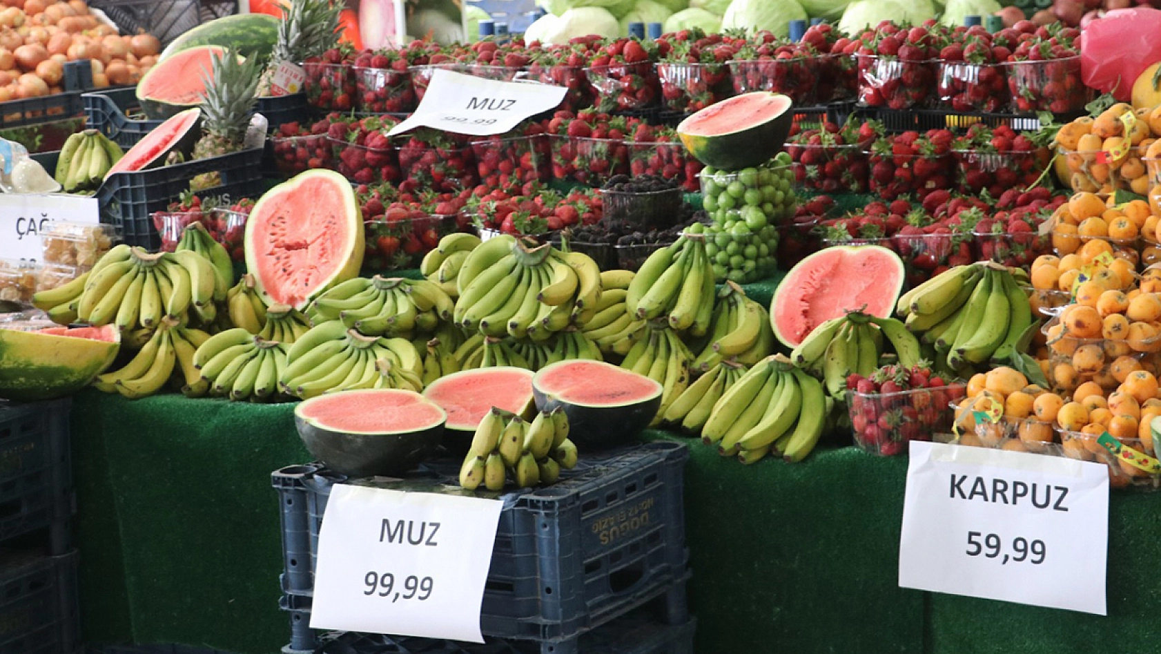 Elazığ'ın manavından büyük kampanya!