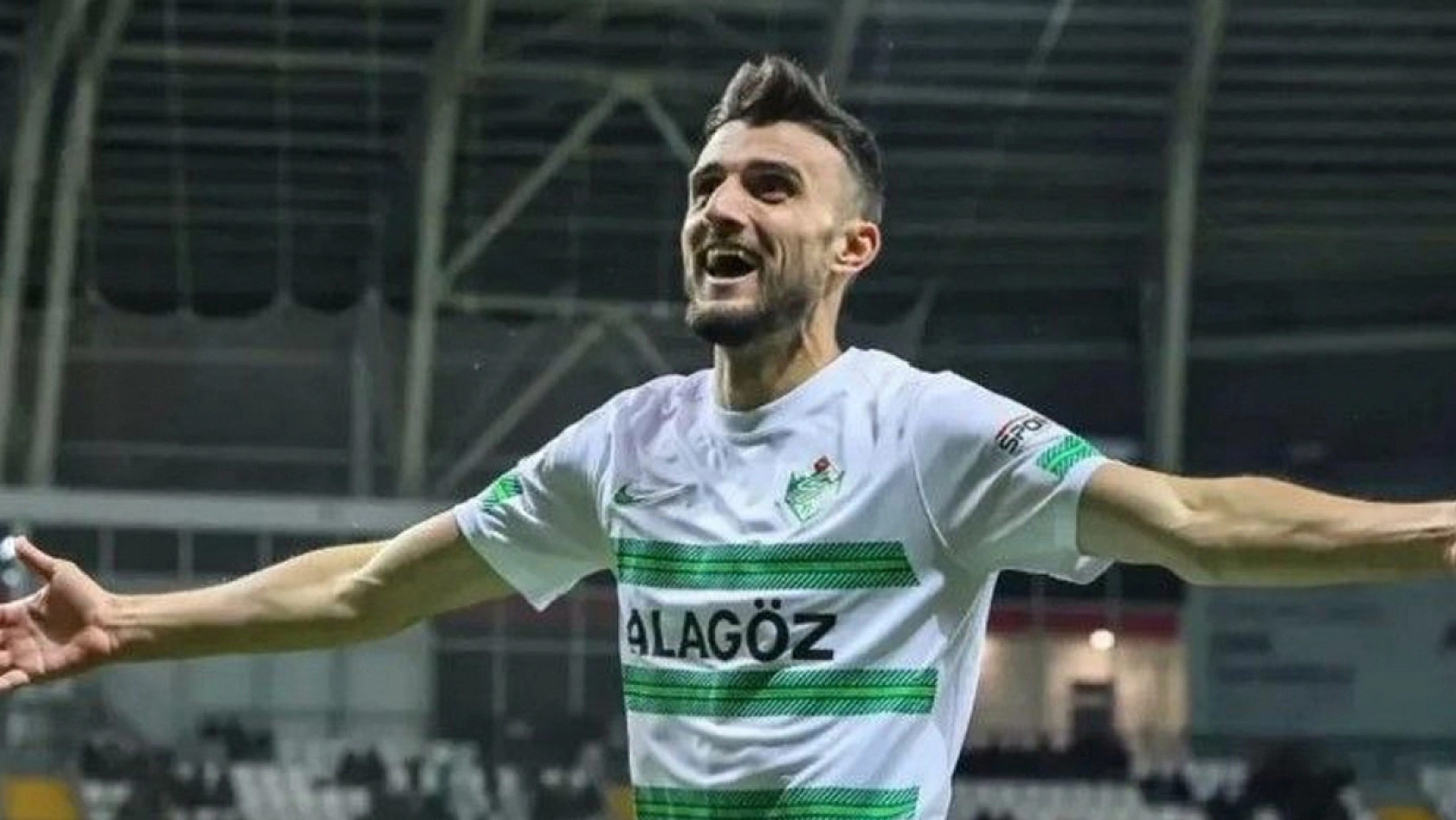 Elazığspor Bombayı Patlatıyor: Taraftar çılgına dönecek