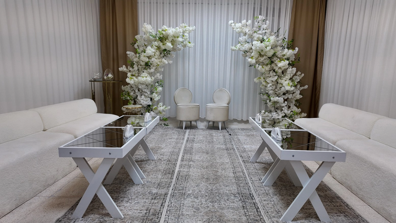 Elazığ'da tek cam sahneli davet evi: Aspera Kına Nisan Davet Evi