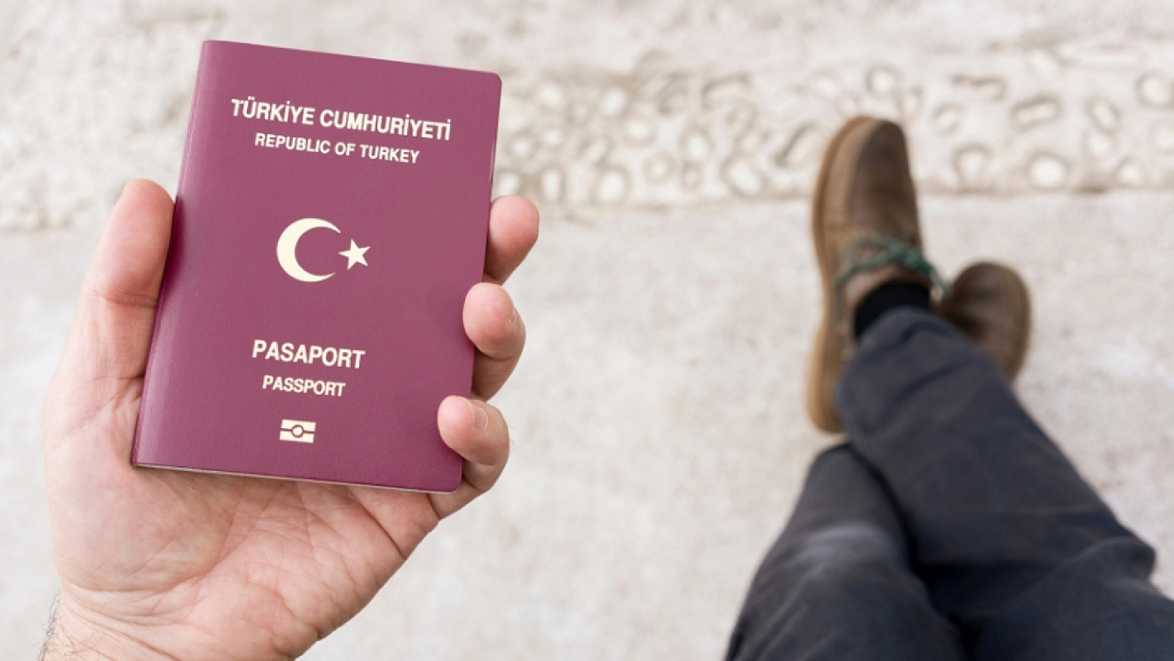 Yabancılara usulsüz vatandaşlık operasyonu: 1.240 daireye el konuldu