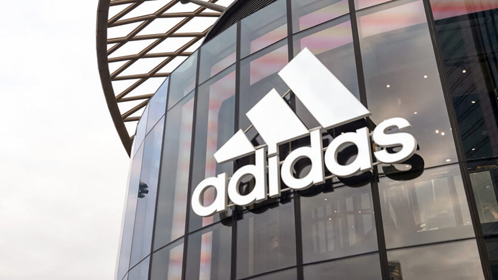 Rekabet Kurulu'ndan spor giyim şirketine milyonluk ceza