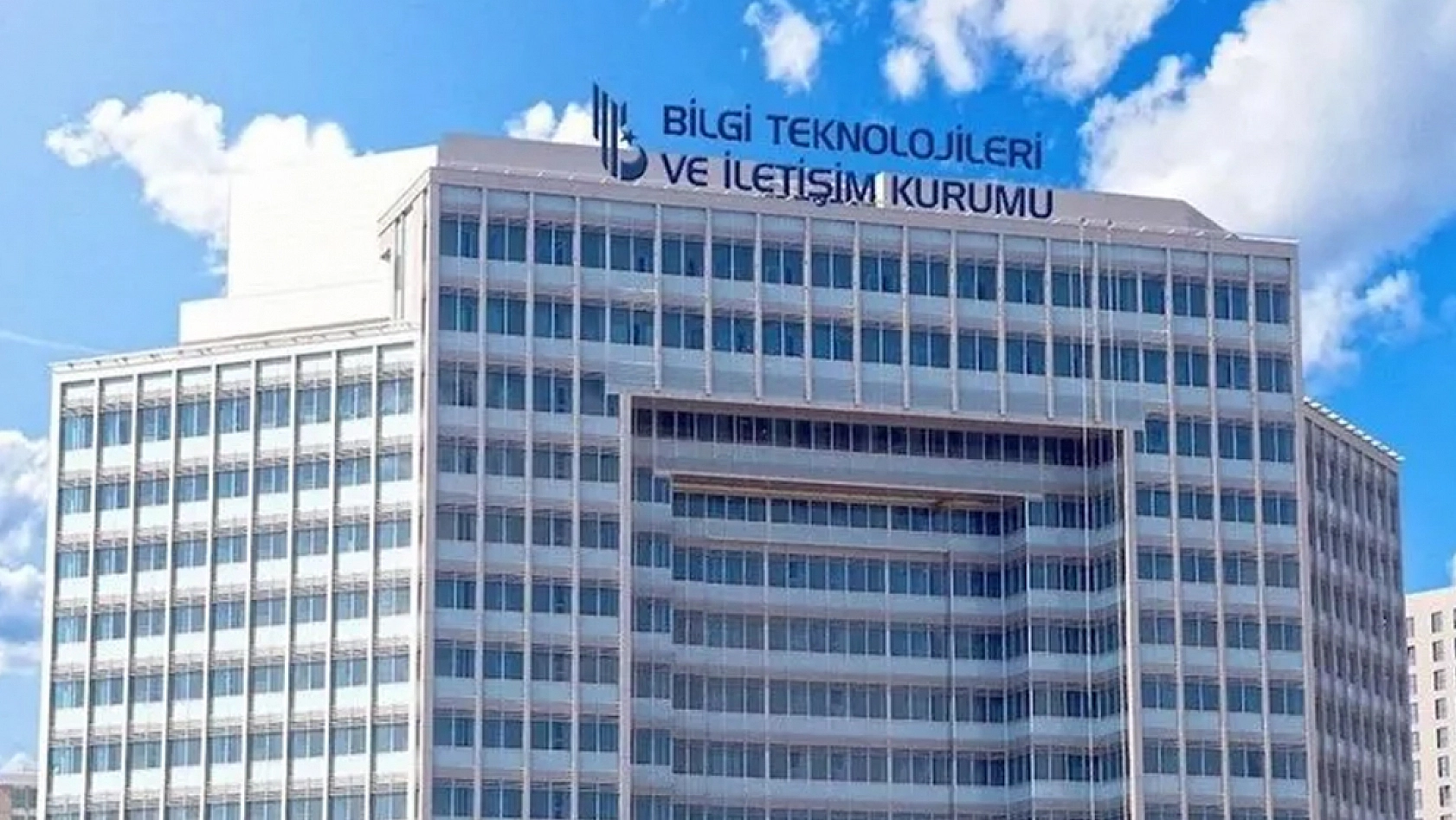 Telefonların zirvesinde o var! Milyonlar aynı numarayı aradı
