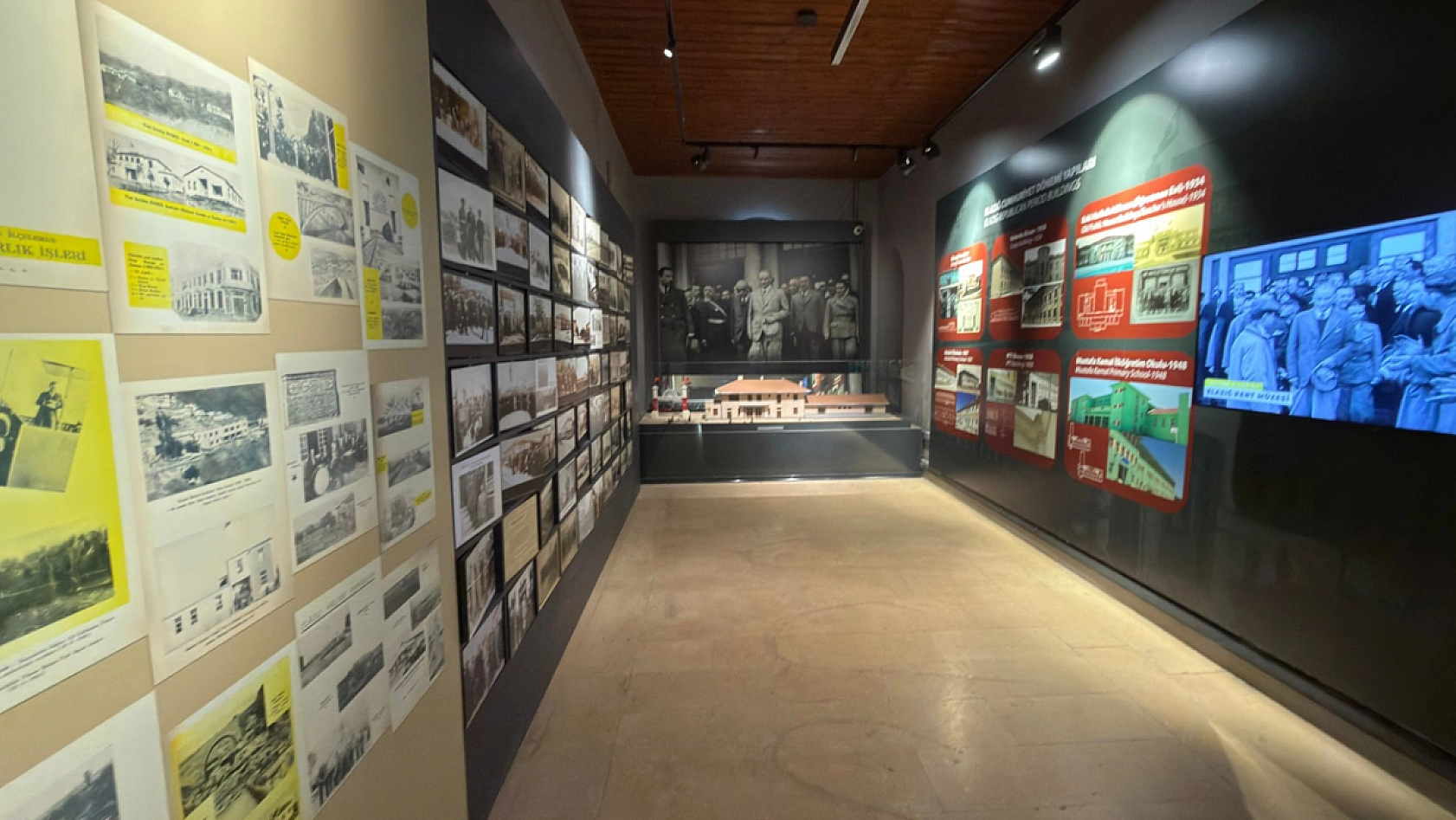 Elazığ Kent Müzesi'nde 'Atatürk ve Elazığ' odası ilgi görüyor