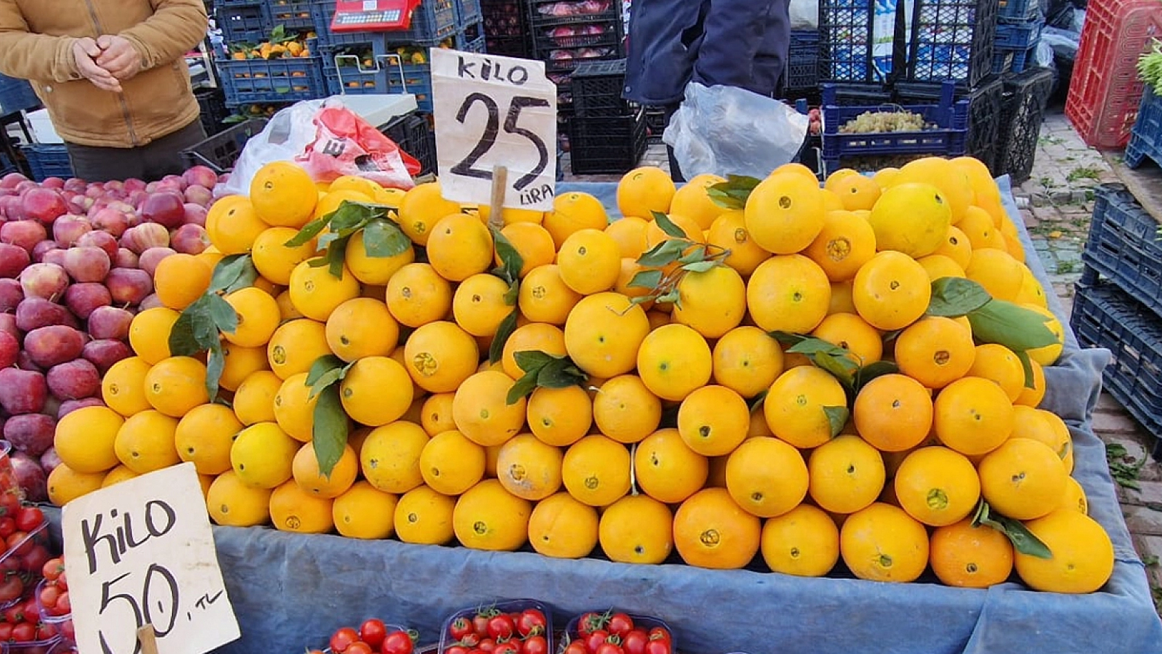 Elazığ'da meyve tüketimi ekonomiye takıldı