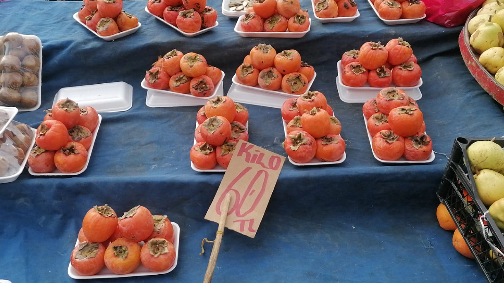Elazığ'da halkı:  Meyveye hasret kaldık