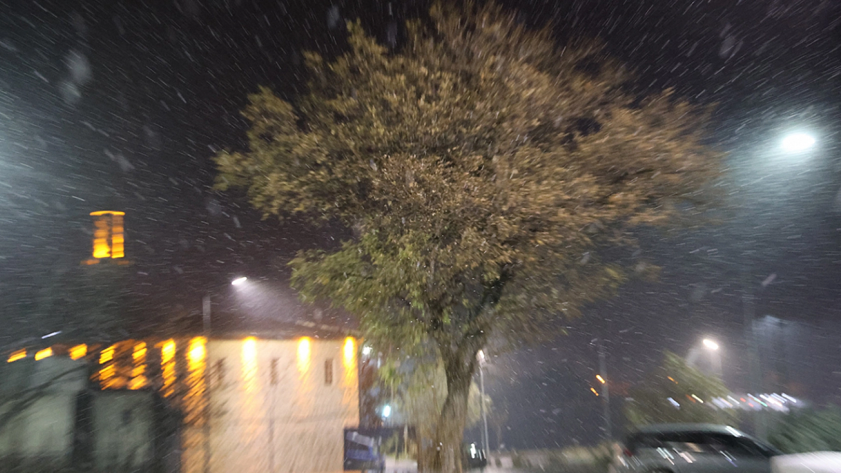 Harput'ta kar yağışı başladı