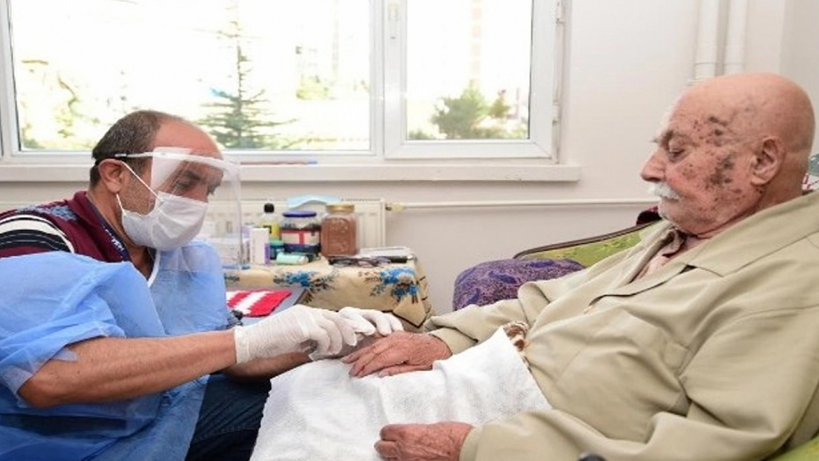 Evde bakım yardımında yeni dönem: Şartlar ve denetimler değişti