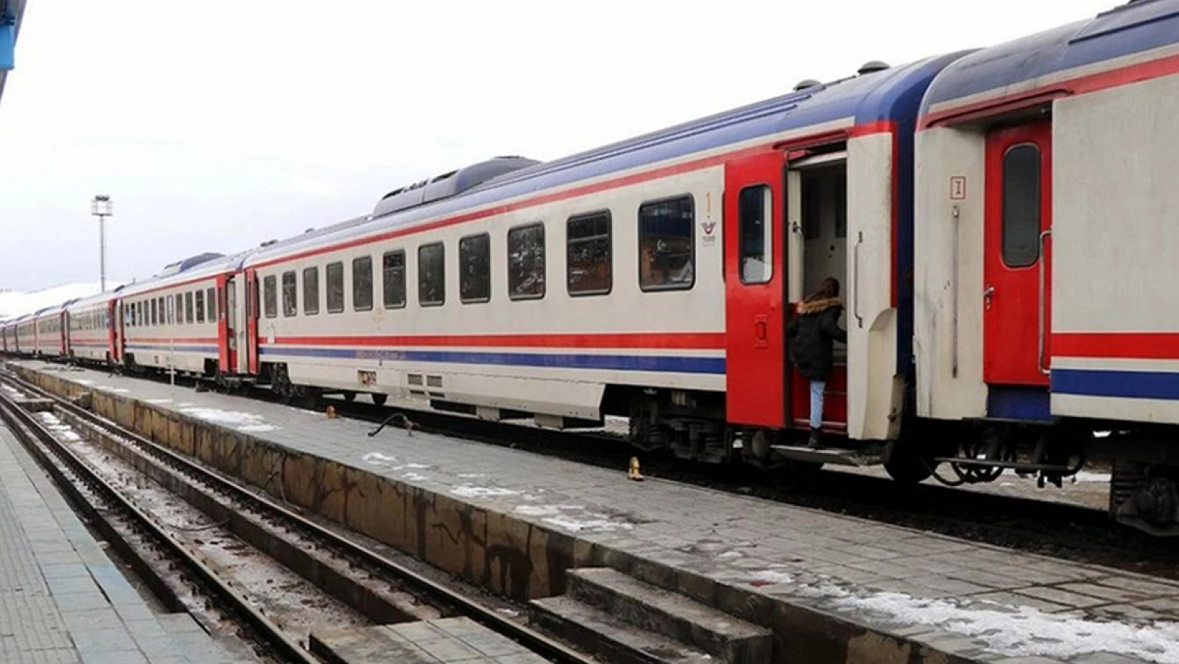 TCDD personel alımı yapıyor: Başvurular başladı!