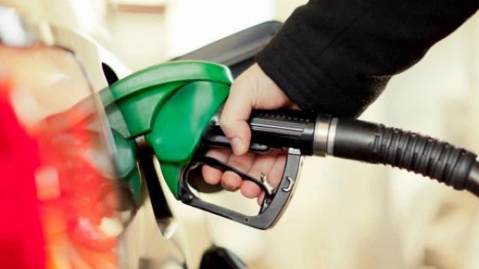 Akaryakıta çifte zam! Tabeladaki rakam kontak kapattıracak