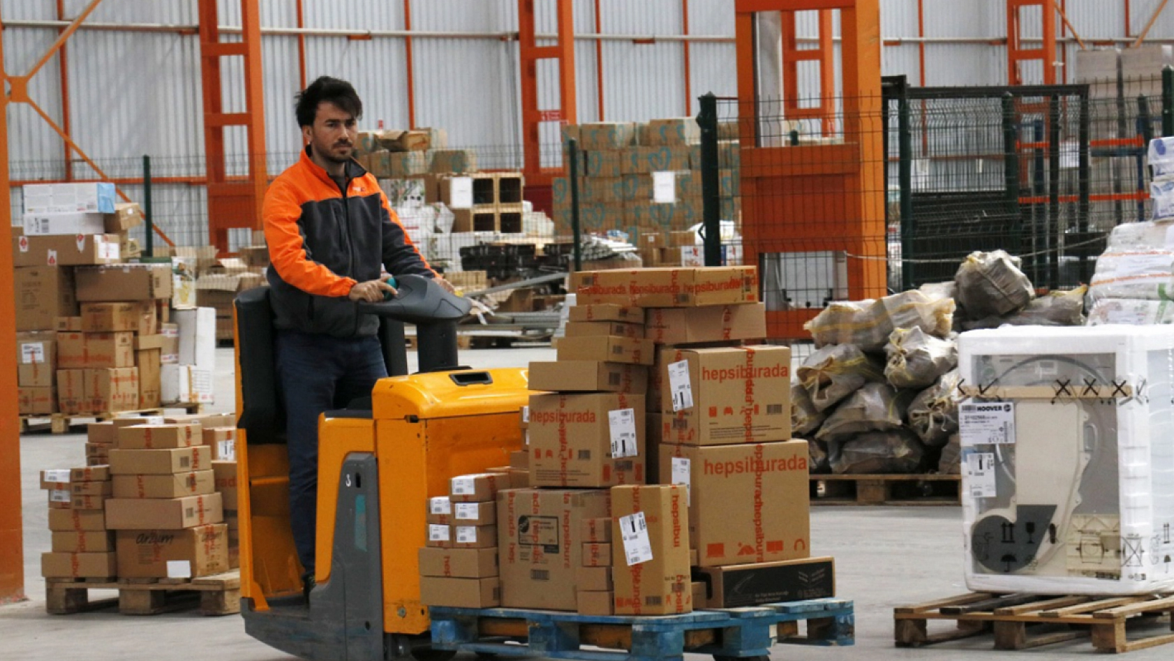 Elazığlıların sık sık alışveriş yaptığı dev Kazakistan'a satılıyor!