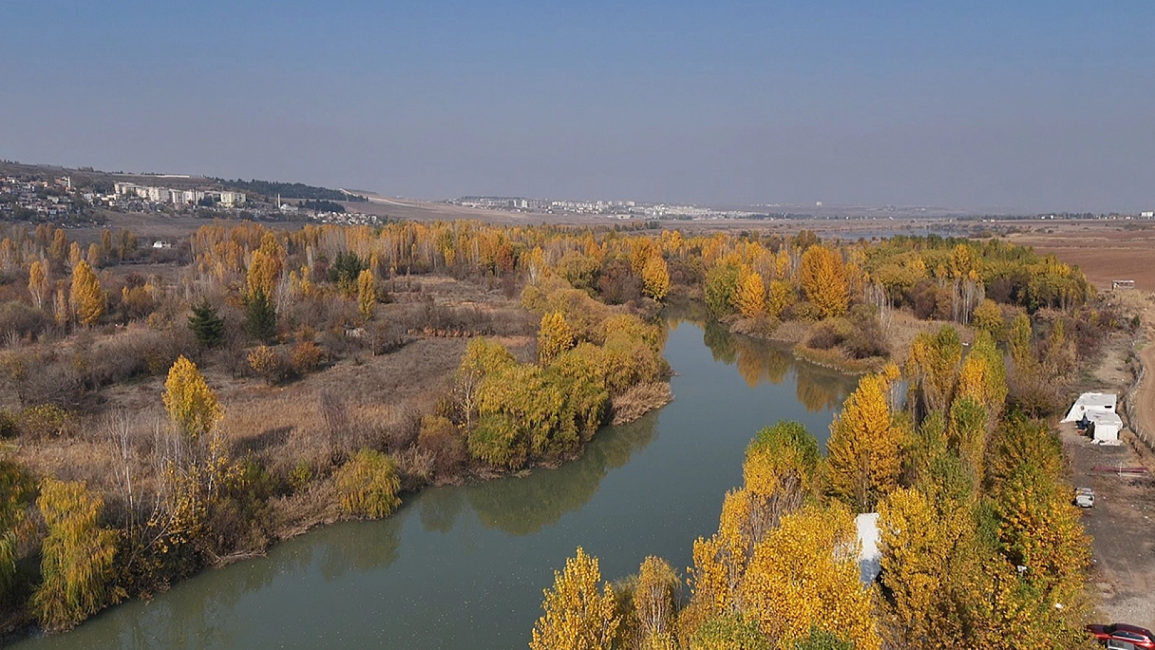 Elazığ'dan akın akın gidenleri karşılayan manzara
