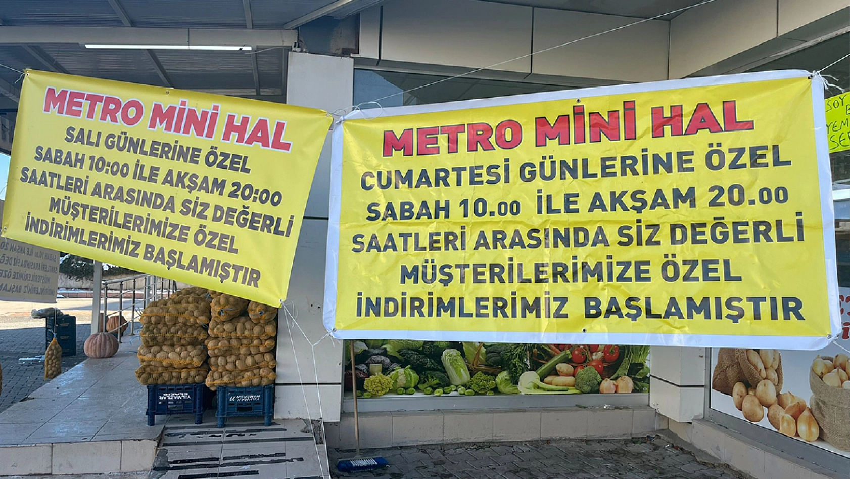 Elazığ'daki bu manavdan çılgın indirimler: Salı ve Cumartesi uzun kuyruklara hazır olun