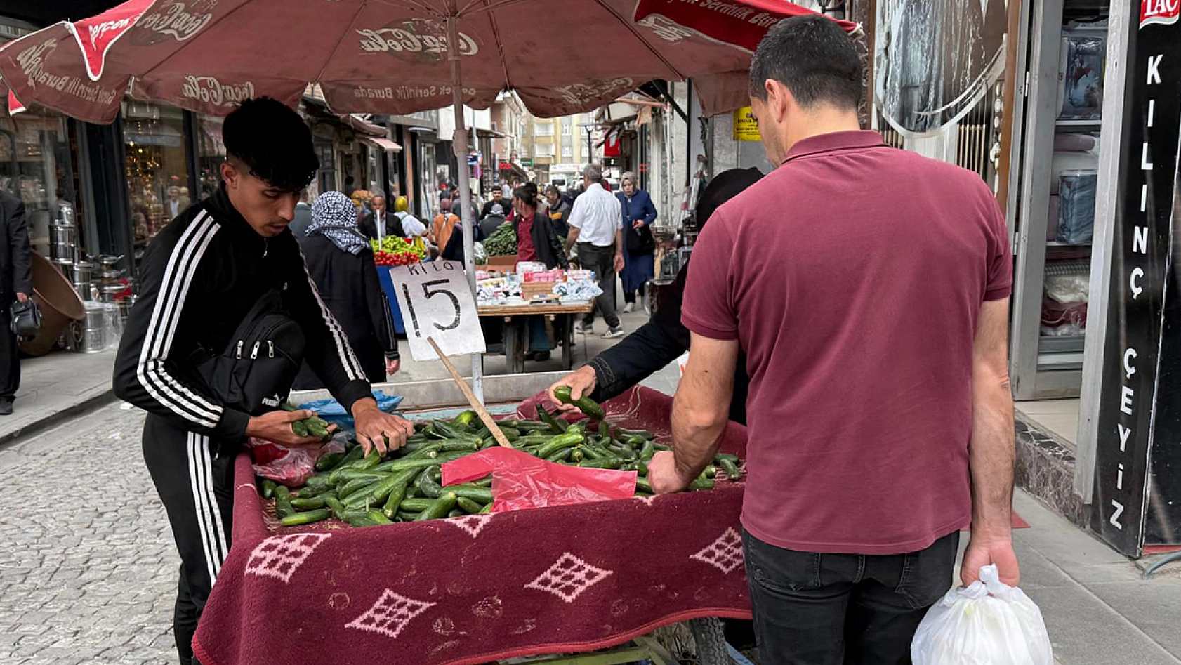 Elazığ'da kilosu 15 lira oldu yetişen aldı