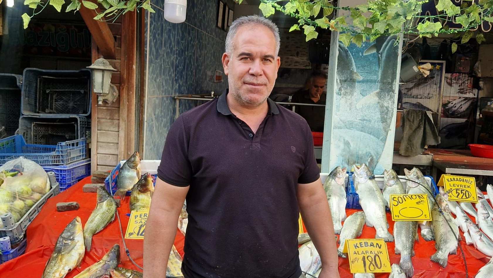 Elazığ'da balık sezonu açıldı: En sevilen balığın fiyatını duyanın dudağı uçukluyor