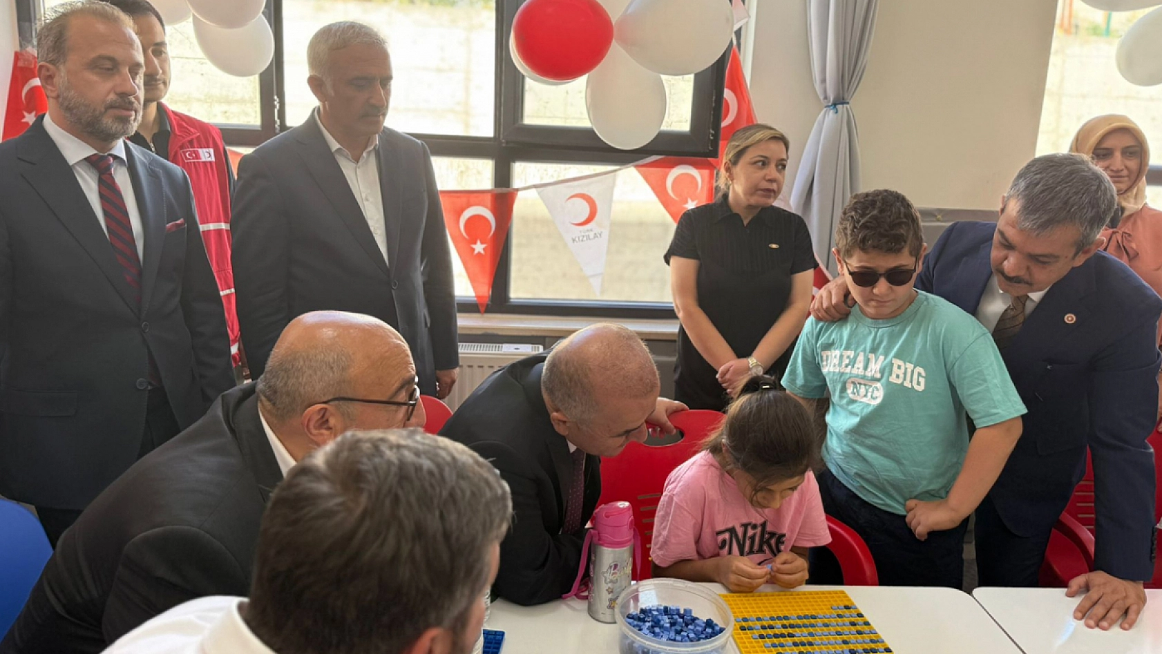Elazığ'da Türk Kızılay'ın destekleriyle özel eğitim sınıfı açıldı