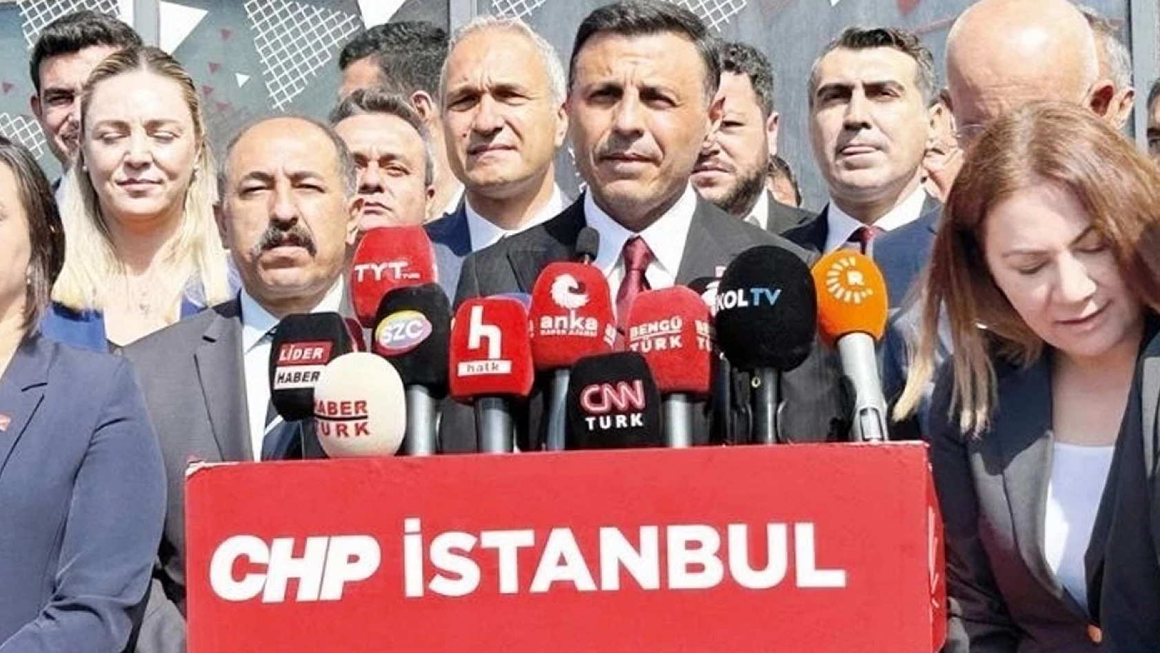 CHP'de kaos bitmek bilmiyor