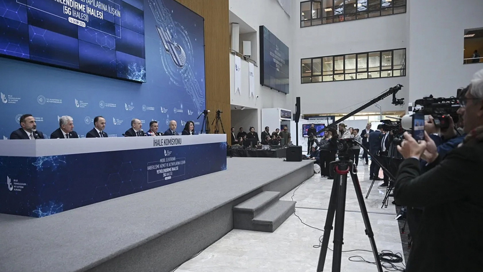 5G İhalesinin kazananları belli oldu