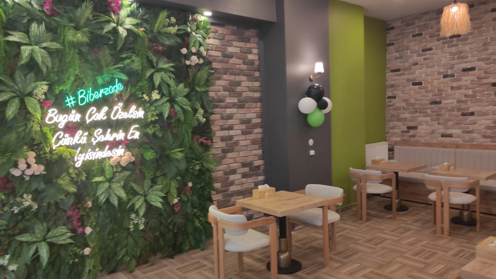 Biberzade Elazığ'da hizmete girdi: 20 çeşit suşi çiğköfte ile Elazığ'da bir ilk!