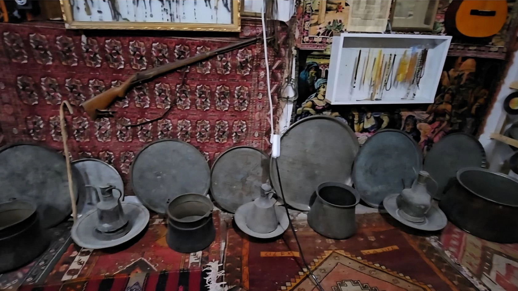 Malatya'da 25 yıllık tutku: Erdin Tırnaksız geçmişi antikalarla yaşatıyor