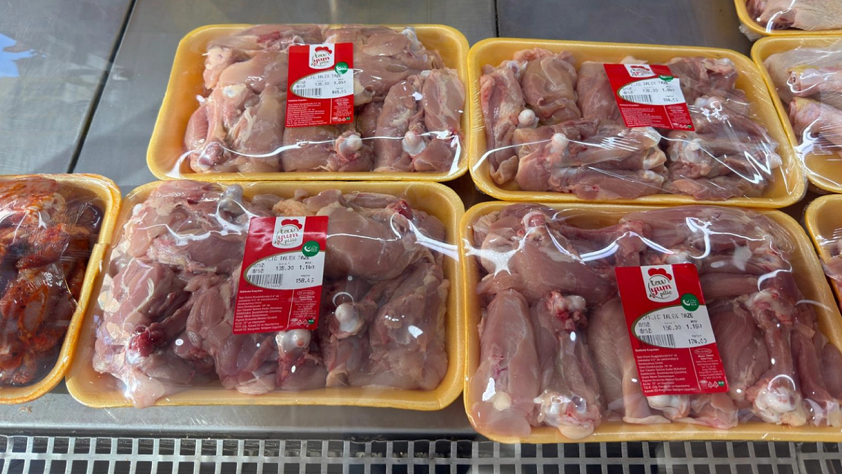 Elazığ'da fiyatı düştü, talep yine de yok