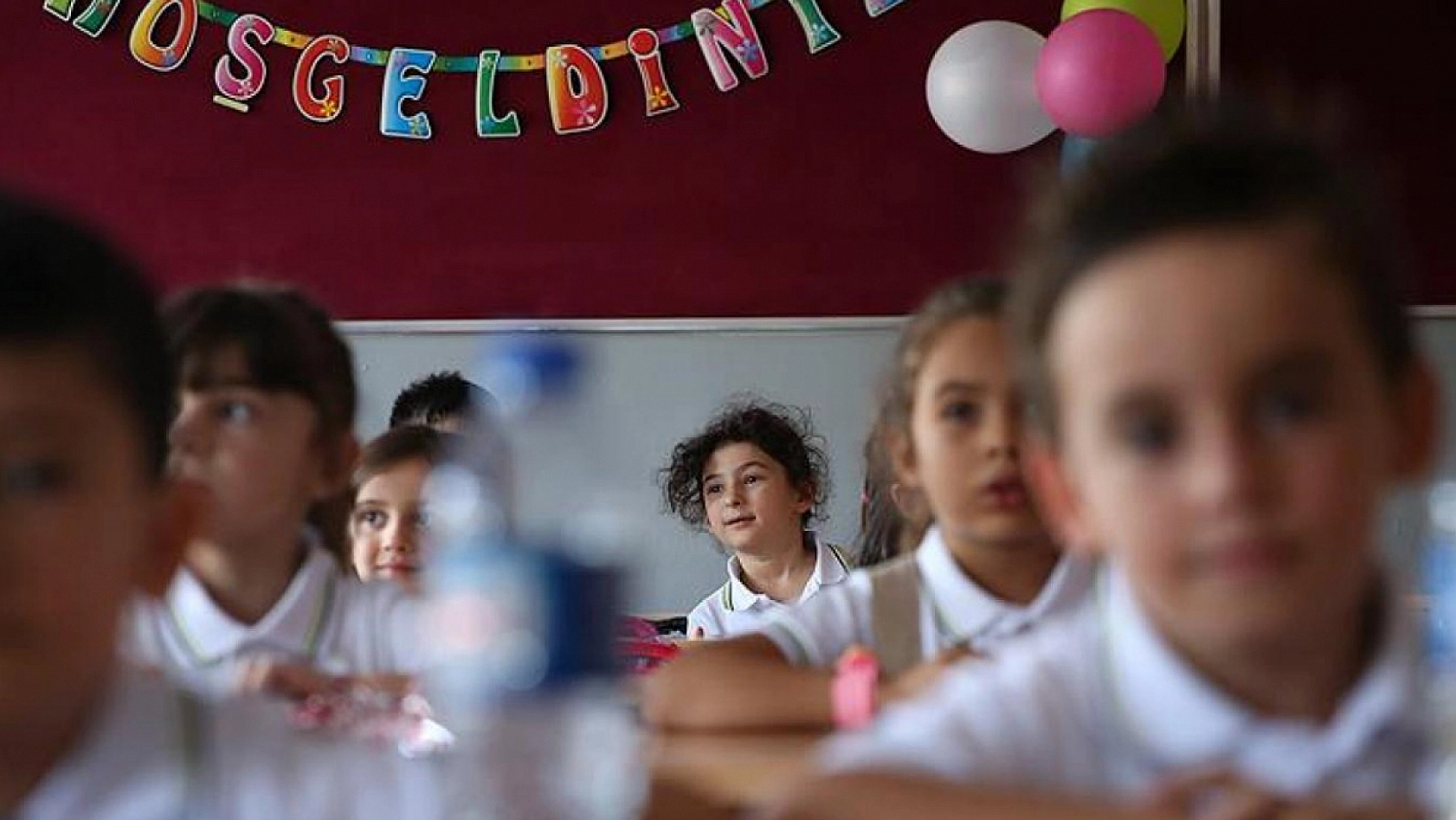 MEB'ten kritik karar: Sınıflarda yaş farkı tarihe karışıyor