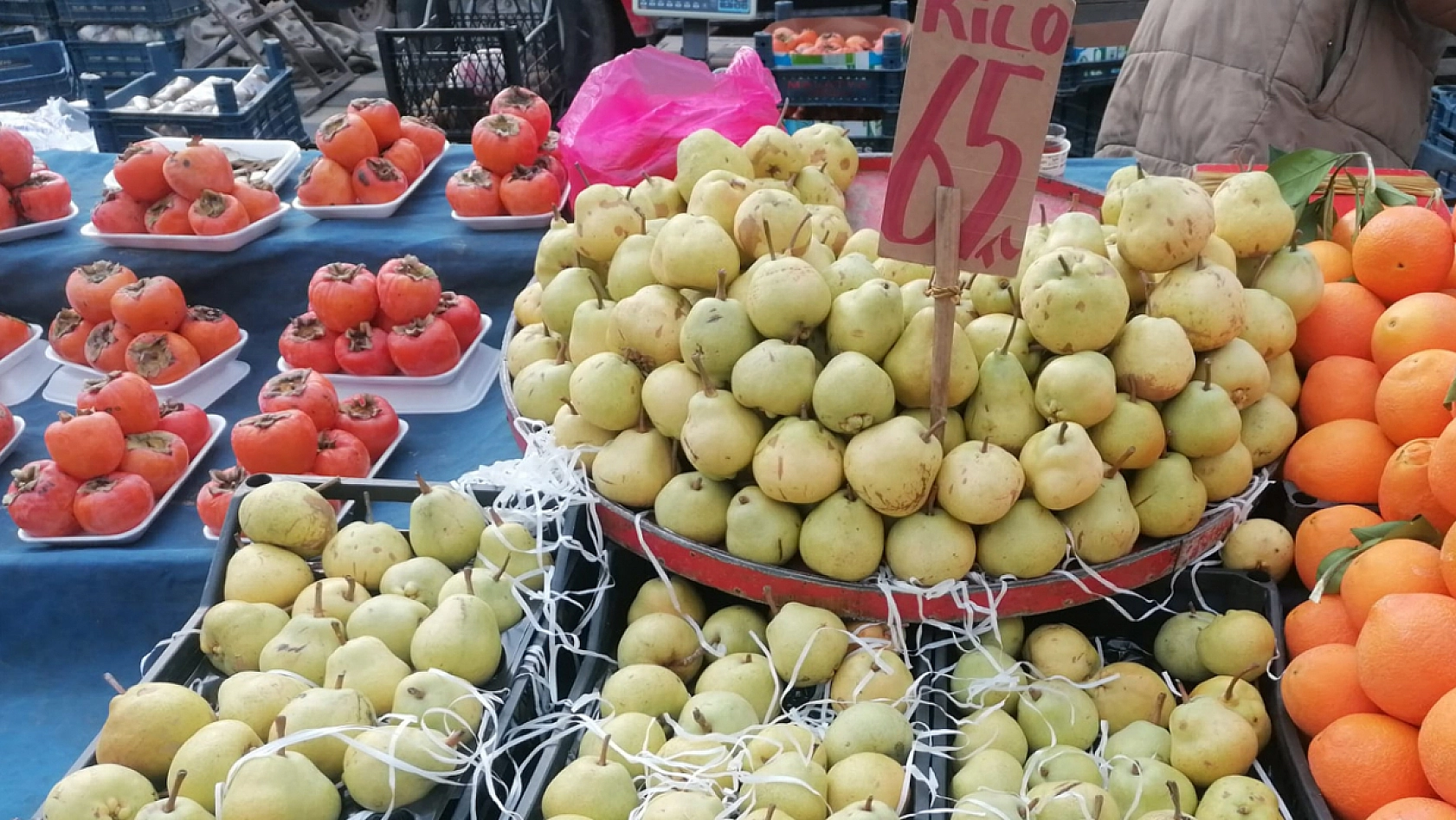 Elazığ'da halkı:  Meyveye hasret kaldık