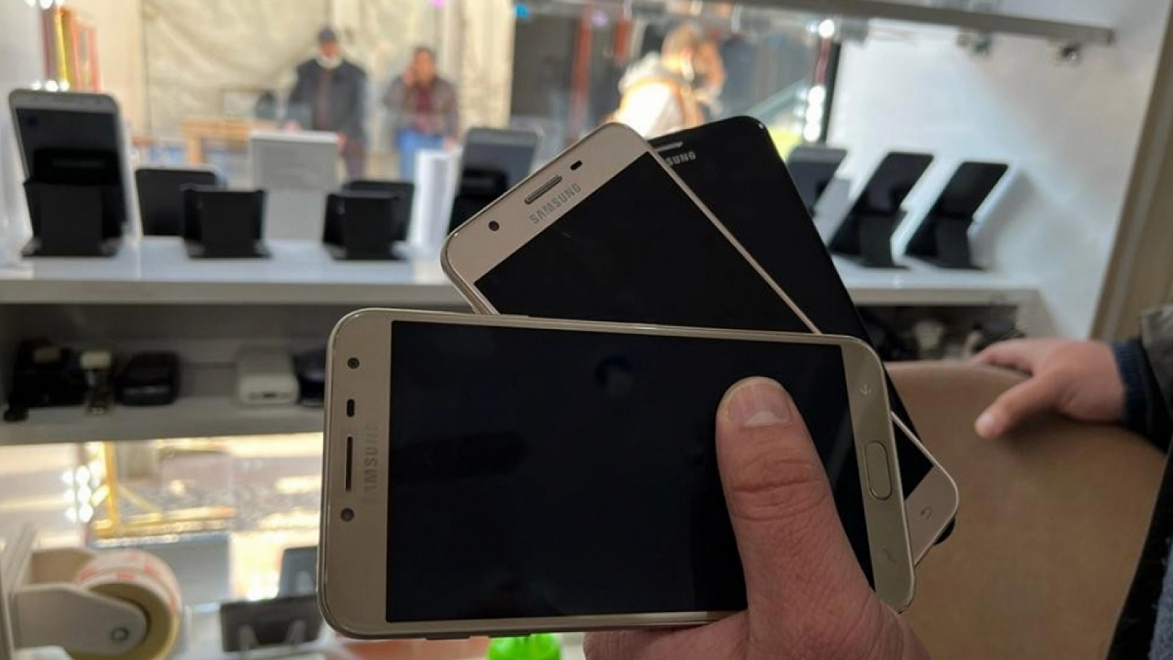 Bakanlık harekete geçti, ikinci el cep telefonları için 'kayıt dönemi'