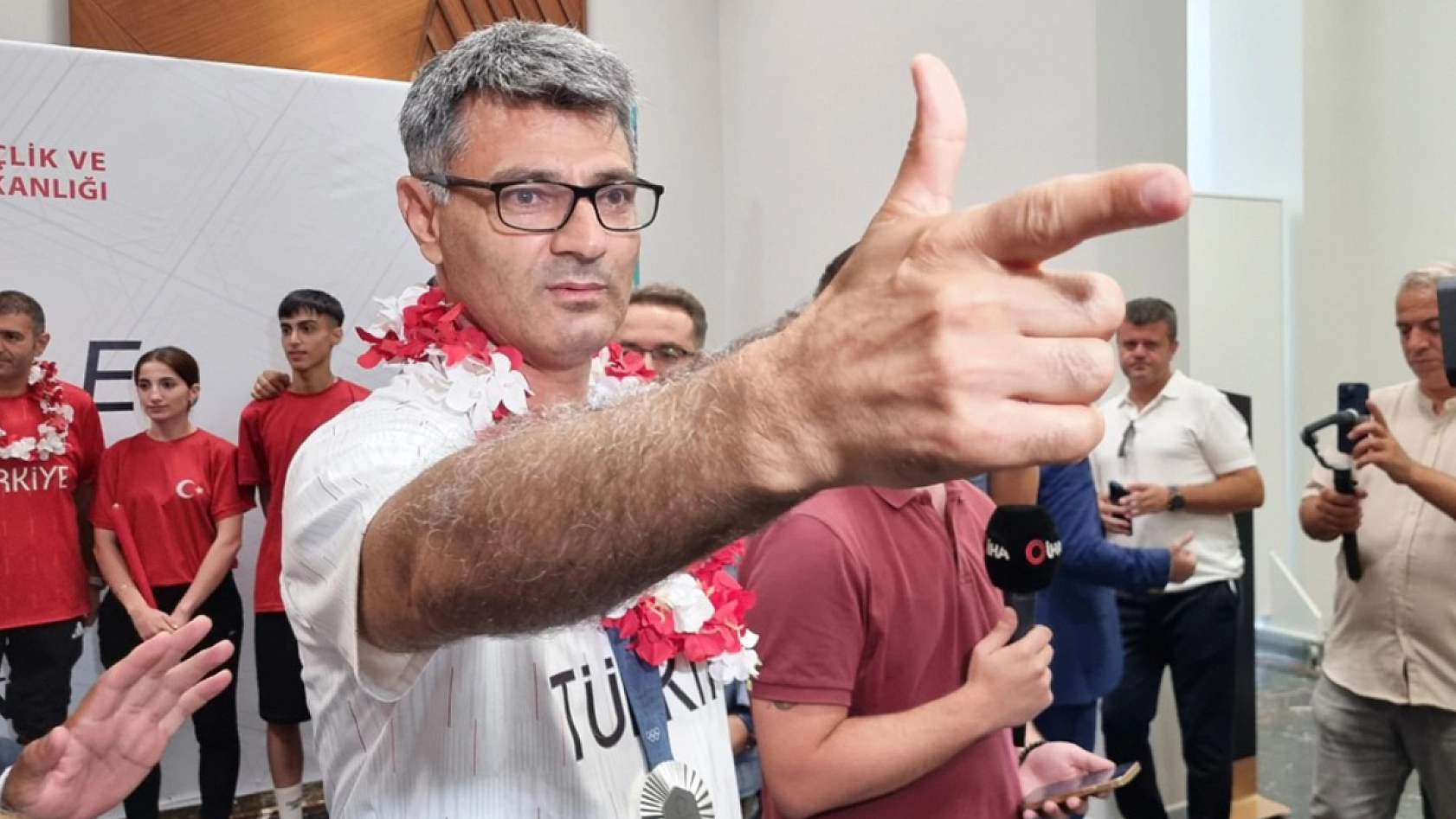 Herkes onu konuşuyor ancak bu kez konu farklı: Yusuf Dikeç neden gündem oldu?