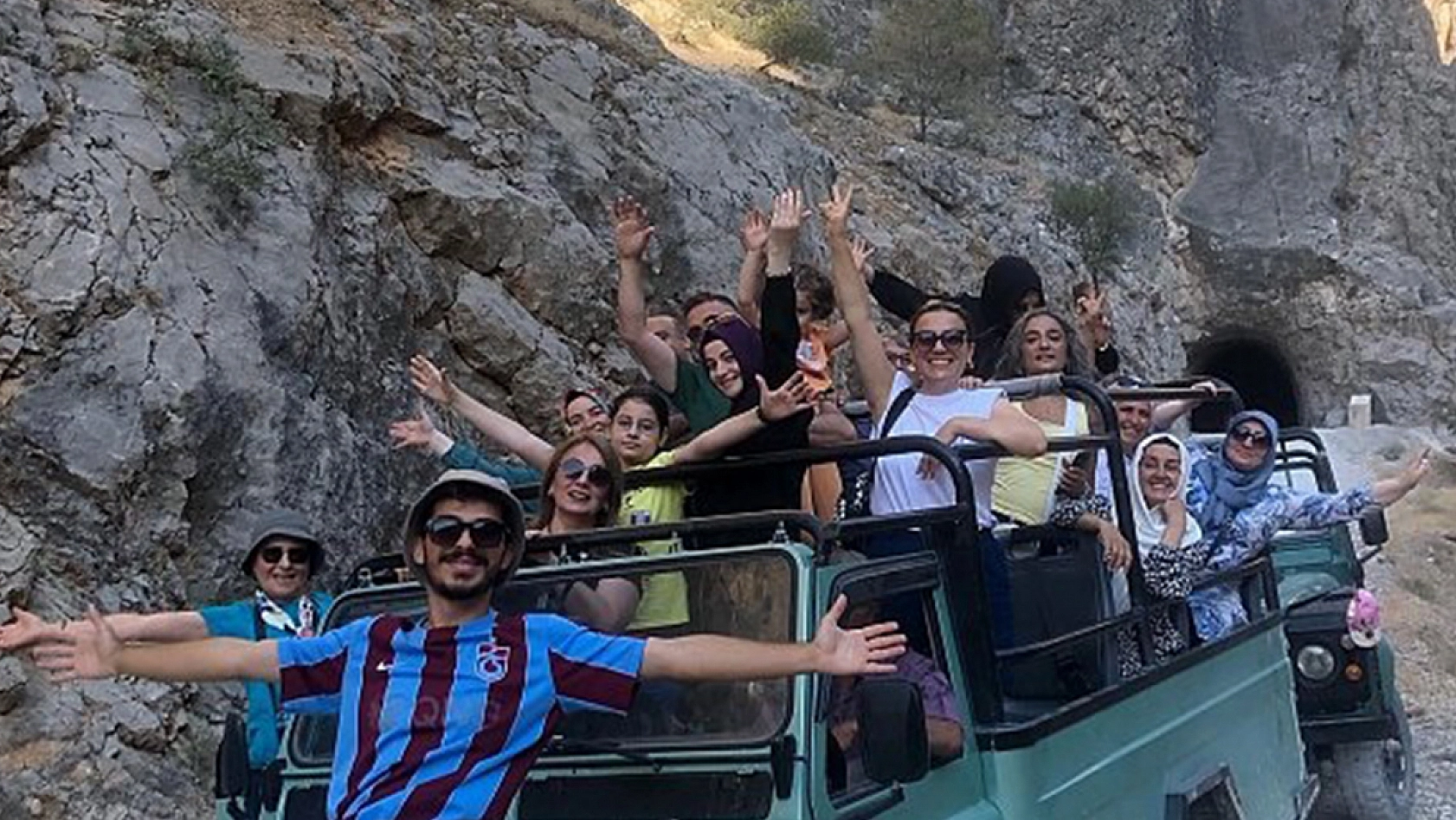 Geçmişte Elazığ'a bağlanmak için imza toplayan ilçe 'bölgenin en güzeli' seçildi