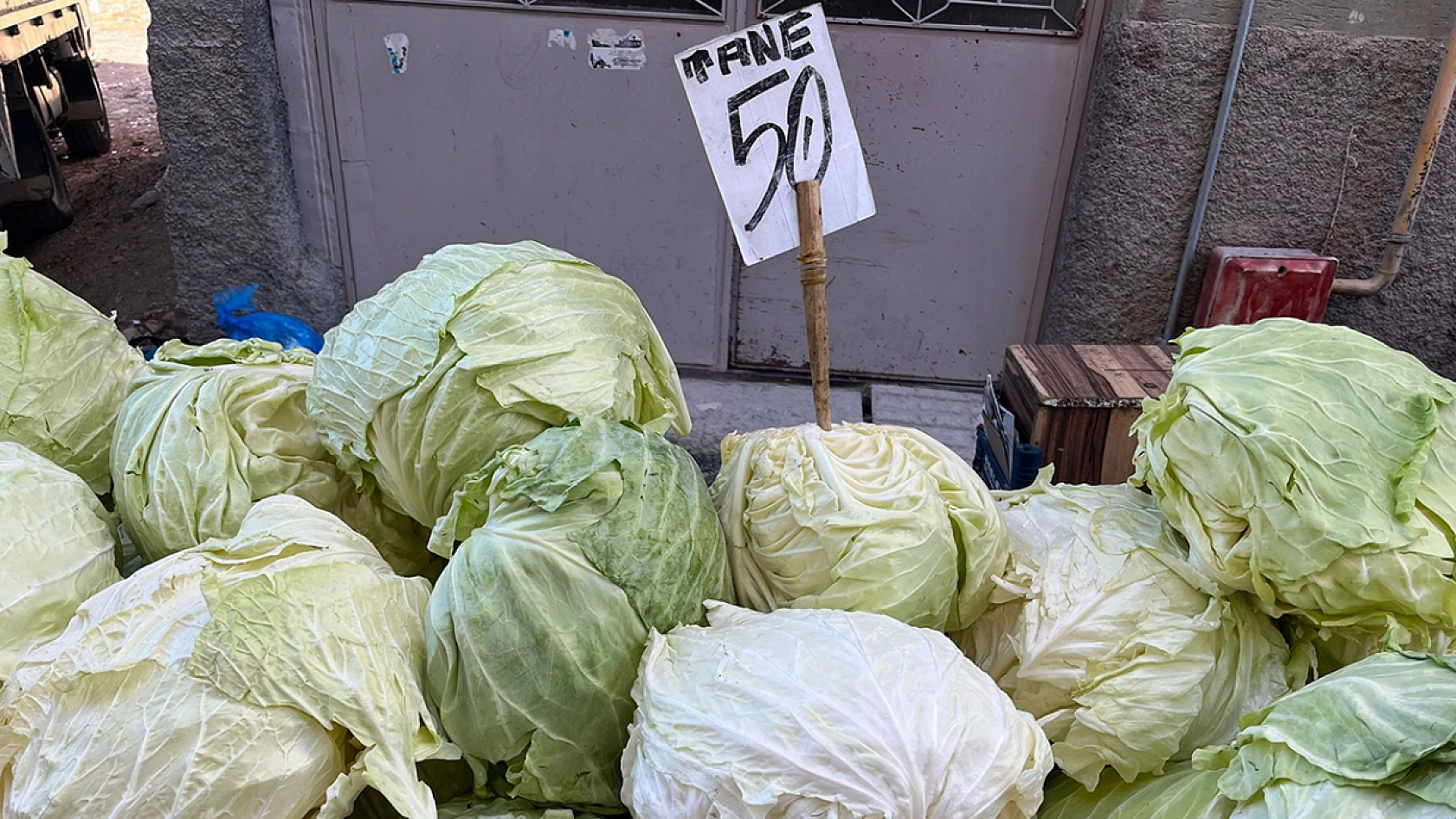 Elazığ pazarlarında sezon sonu fiyatları