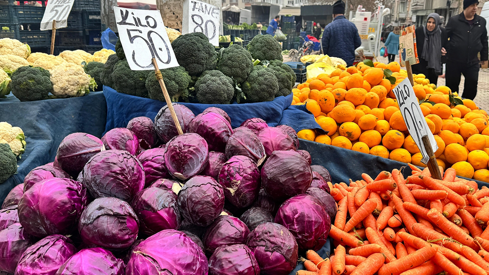 Elazığ'da semt pazarlarını Soğukla birlikte ekonomi de vurdu