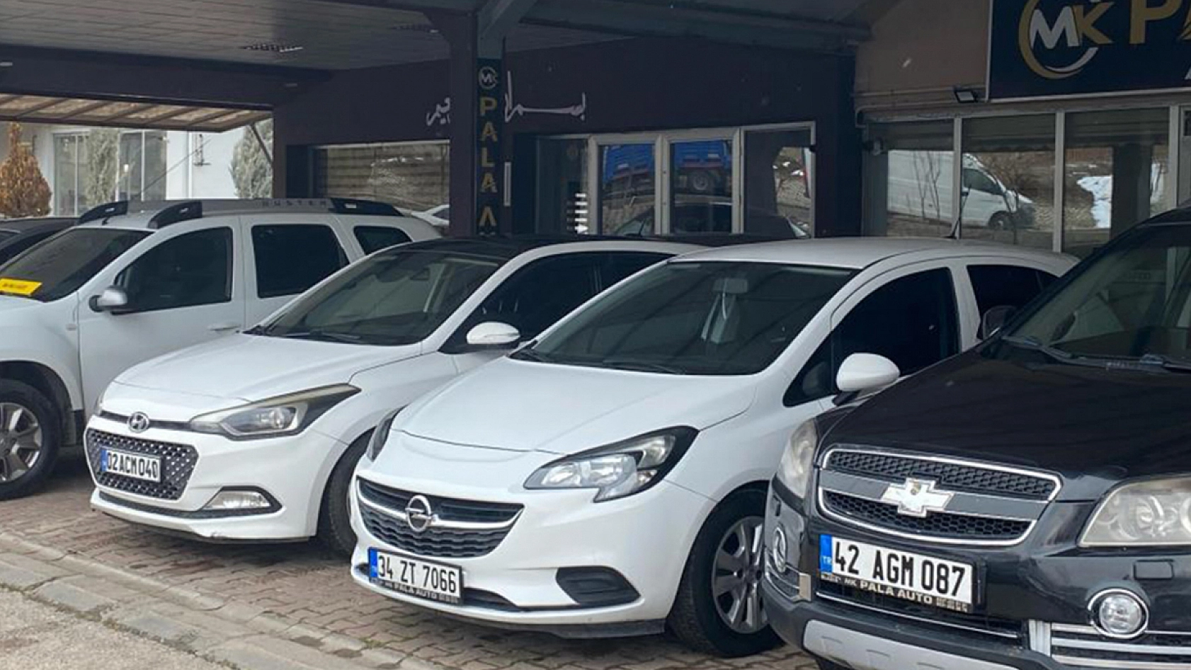 Sıfır araçlarda dev indirim!