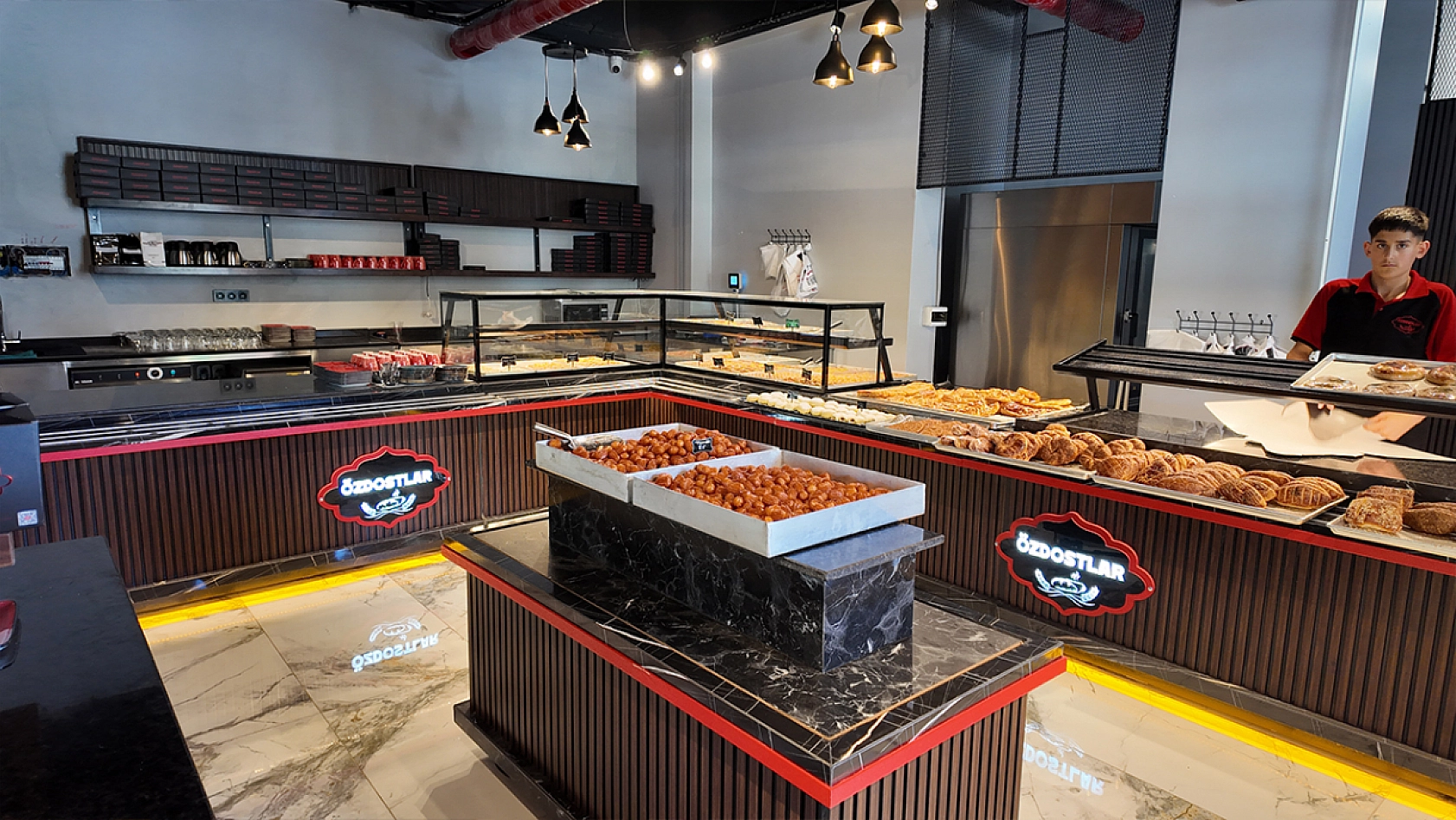 Elazığ'da 34 yıllık emekle büyüyen başarı