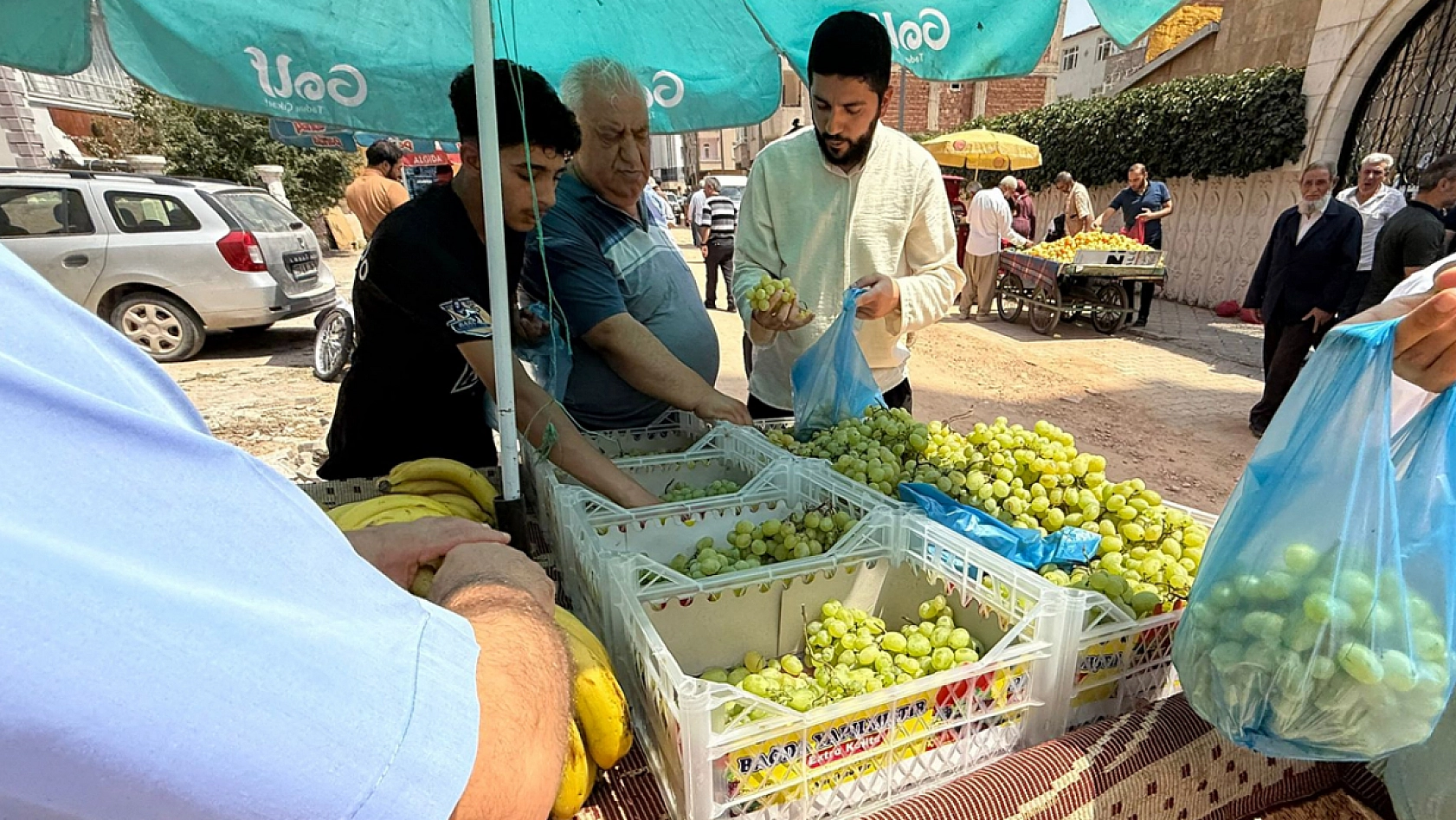 Elazığ'da kilosu 75 liradan satıldı dakikalar İçinde tükendi