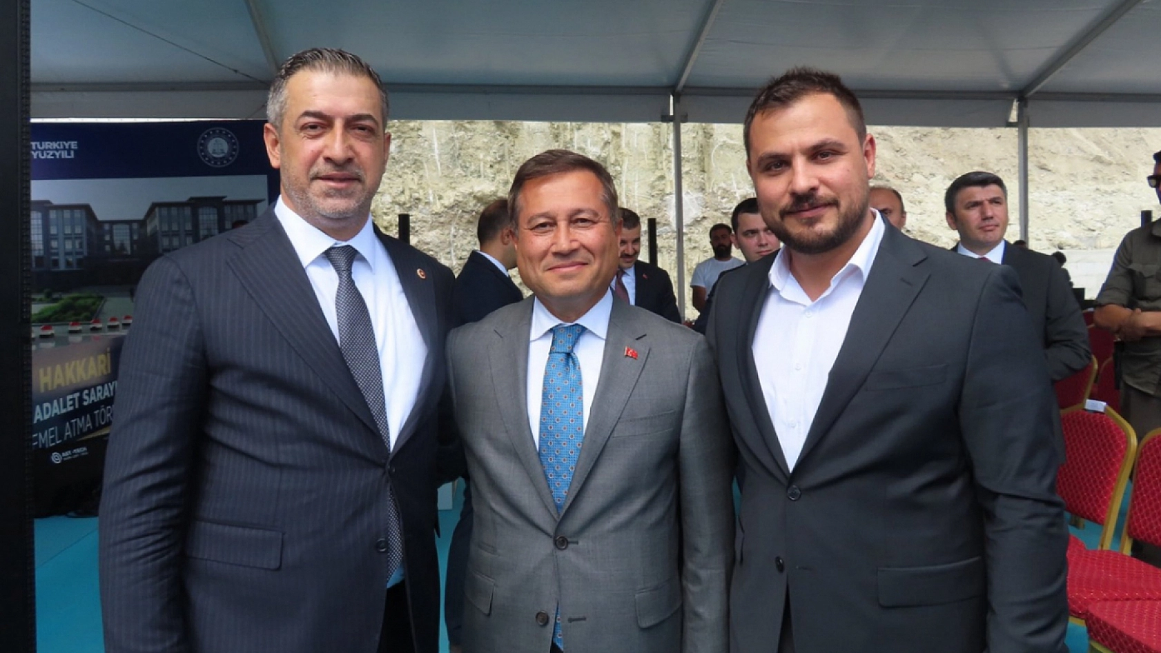 Doğu'ya bir IŞIK doğdu!