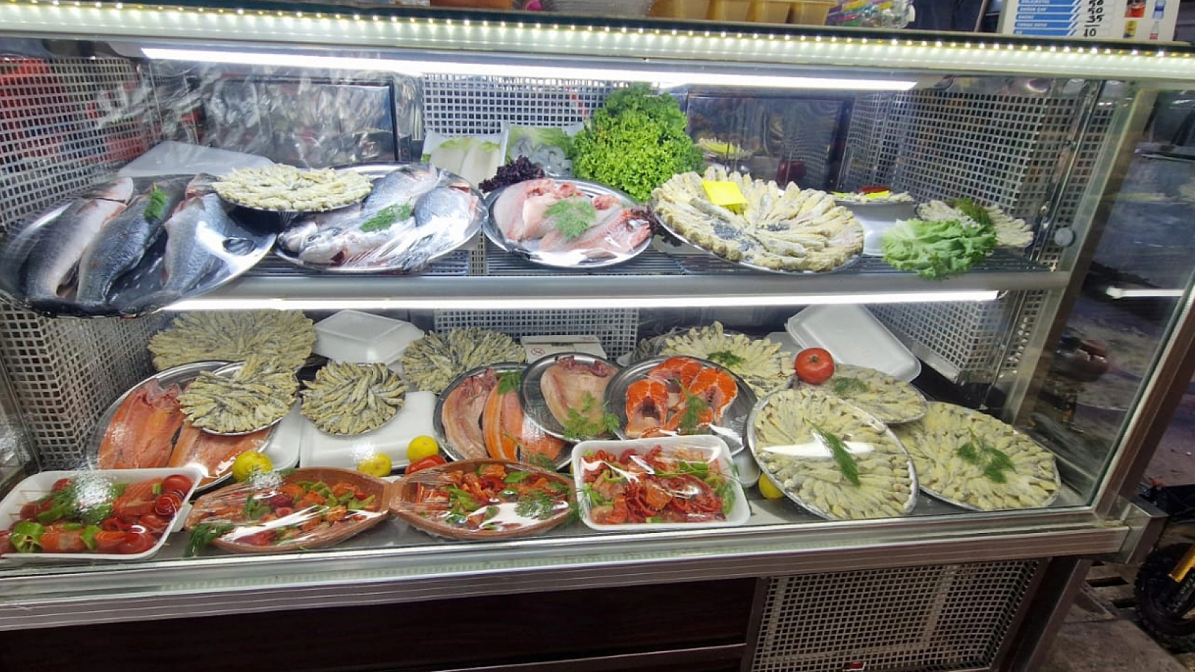 Kapalı çarşı'da yepyeni bir deneyim: Kendin seç, anında tadına bak