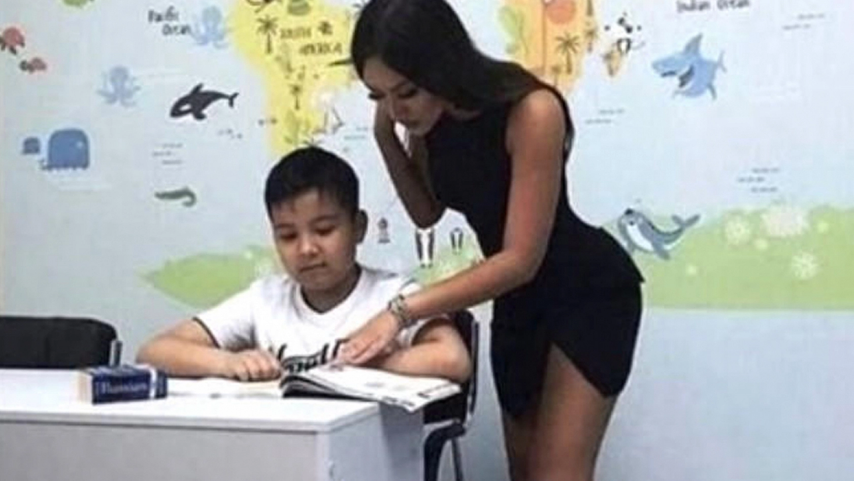 Öğretmenlere yeni kıyafet kuralları: Bakanlıktan genelge geldi