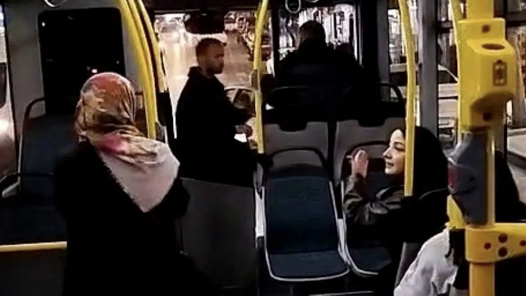 Şehit babasına büyük saygısızlık