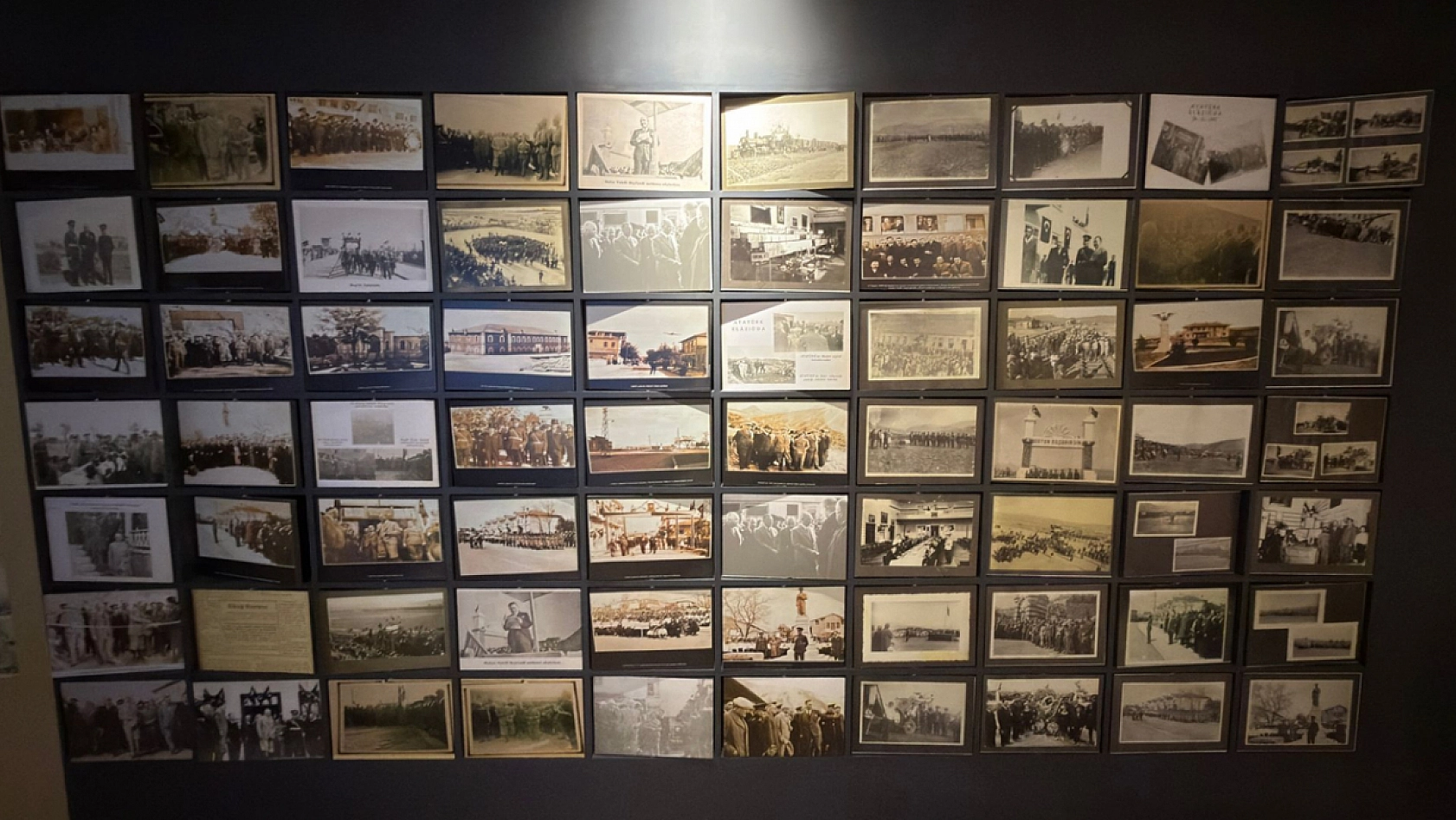 Elazığ Kent Müzesi'nde 'Atatürk ve Elazığ' odası ilgi görüyor