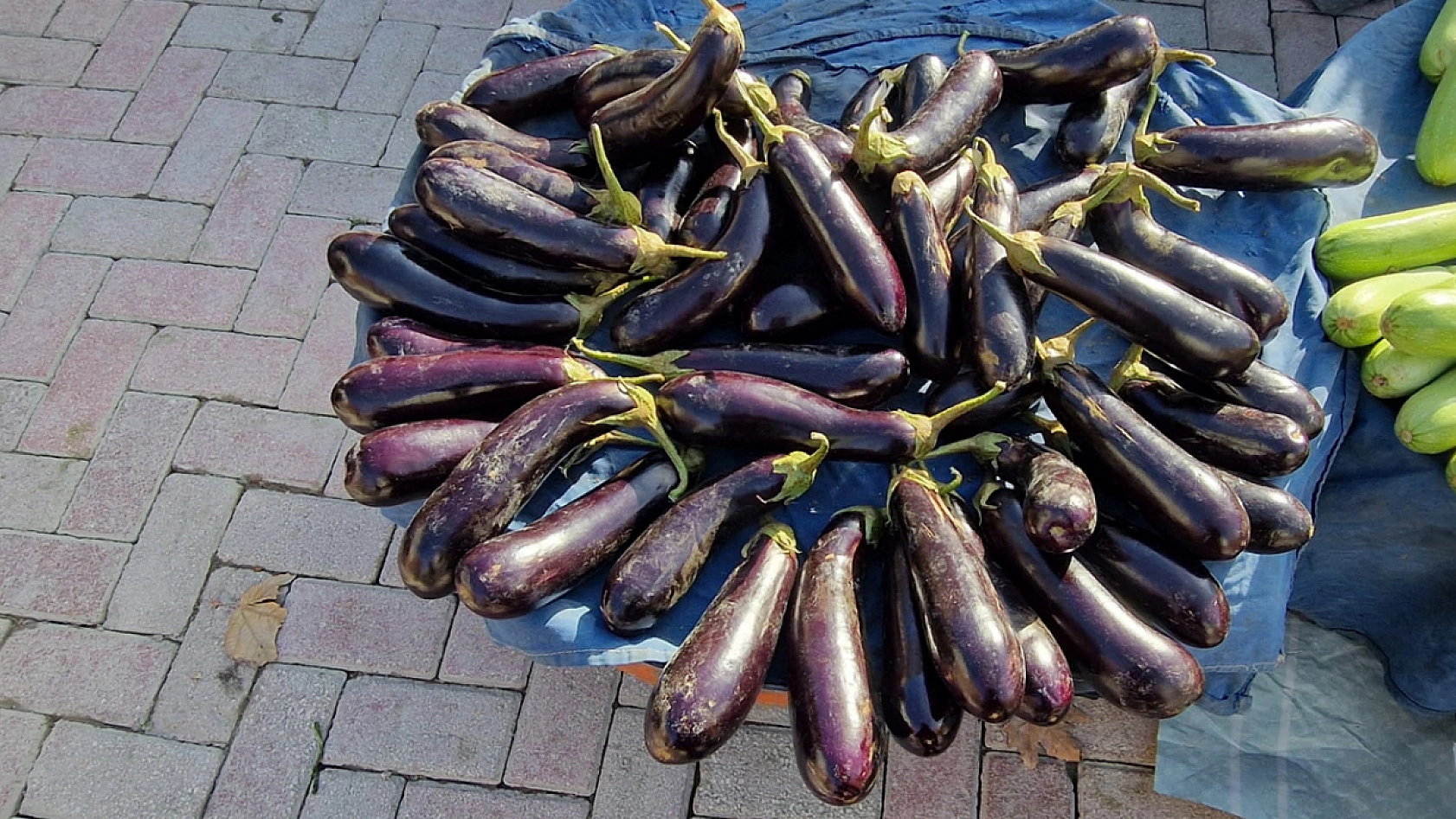 Elazığ'da havalar soğudu, fiyatlar arttı