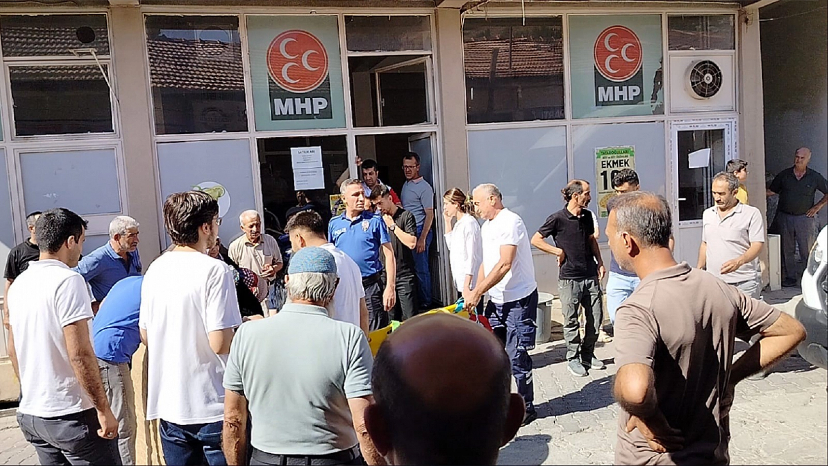 Elazığ'da 4 yaşındaki çocuk ikinci kattan düştü: Durumu kritik